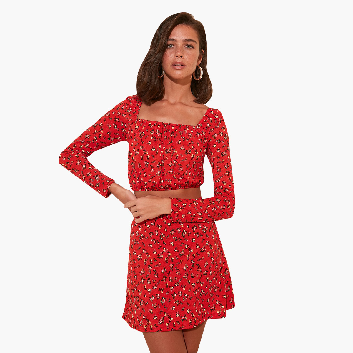 فستان قصيرإيه لاين بياقة مربعة وطبعات أزهار من ترينديول-women-clothing-dresses-image-1