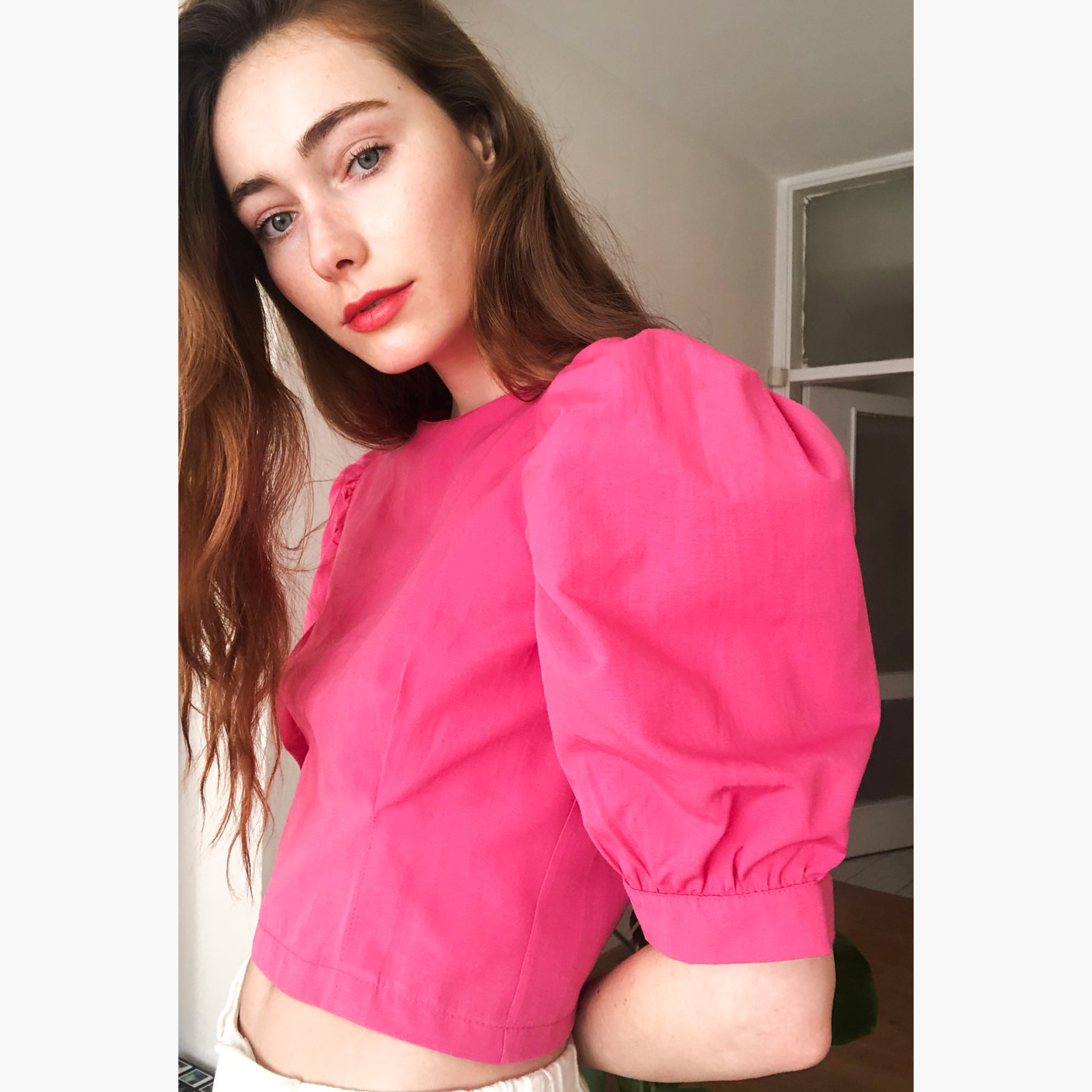 Trendyol Solid Crop Top with Puff Sleeves and Zip Closure-women-clothing-shirtsandblouses-blouses-image-3
