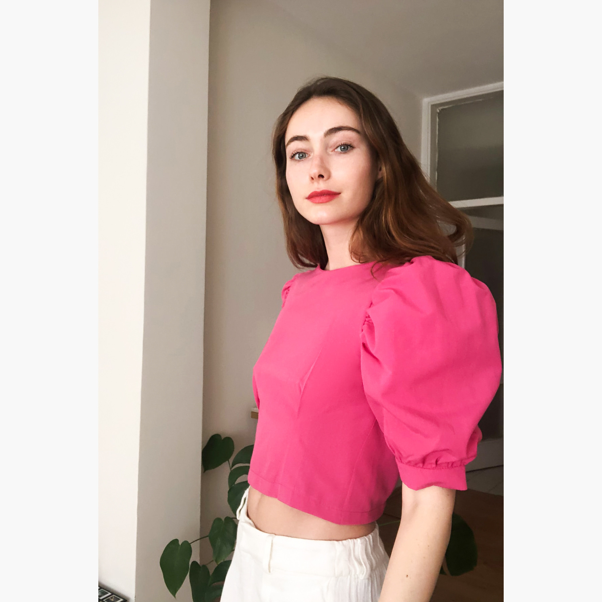 Trendyol Solid Crop Top with Puff Sleeves and Zip Closure-women-clothing-shirtsandblouses-blouses-image-4