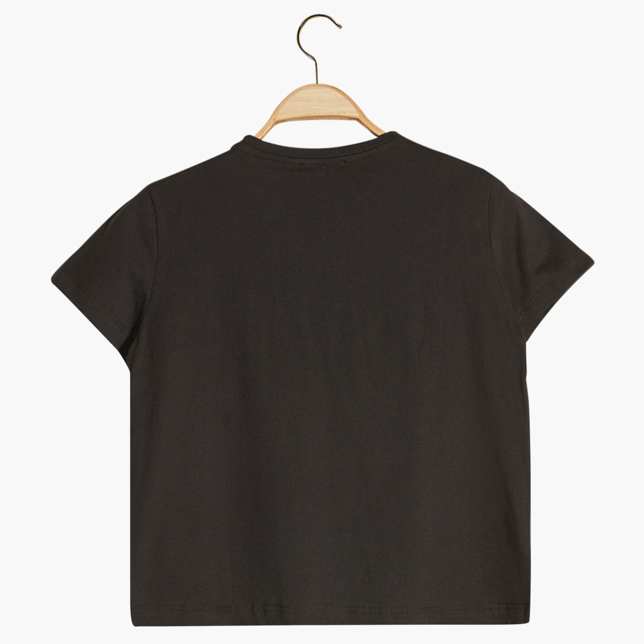 بلوزة سليم فيت بياقة مستديرة وأكمام قصيرة وتفاصيل كشكش من ترينديول-women-clothing-tshirts-image-3