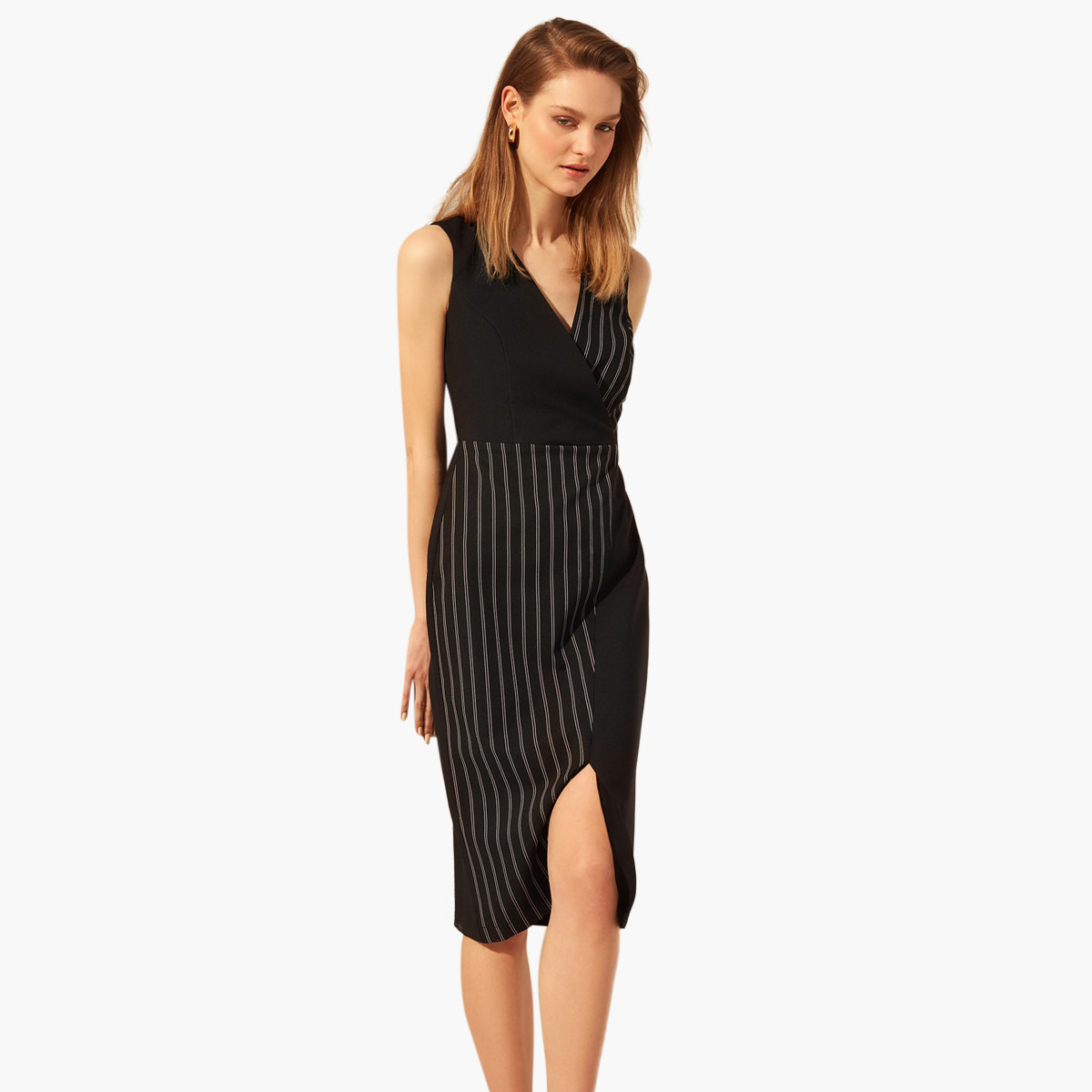 فستان ميدي مخطط دون أكمام بياقة V وتفاصيل فتحة من ترينديول-women-clothing-dresses-image-1