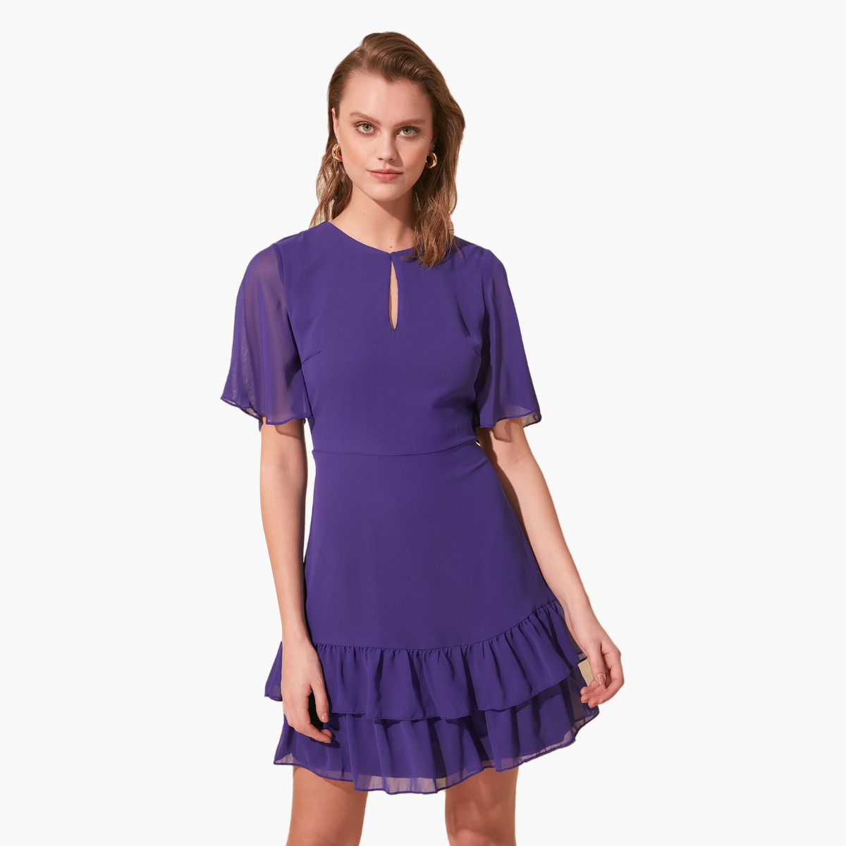 فستان ميني منسدل بتفاصيل كشكش وأكمام لامعة من ترينديول-women-clothing-dresses-image-1