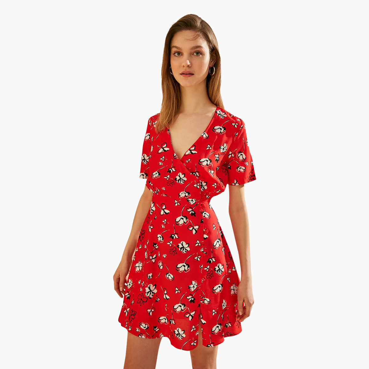 فستان ميني ملفوف بطبعات أزهار وأكمام قصيرة وياقة V من ترينديول-women-clothing-dresses-image-1