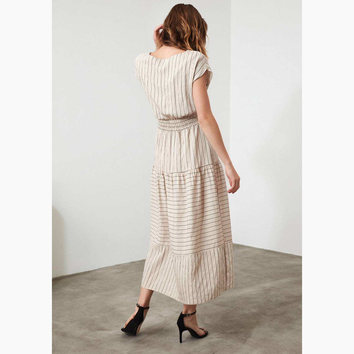 فستان طويل مخطط بأكمام متصلة من ترينديول-women-clothing-dresses-image-5