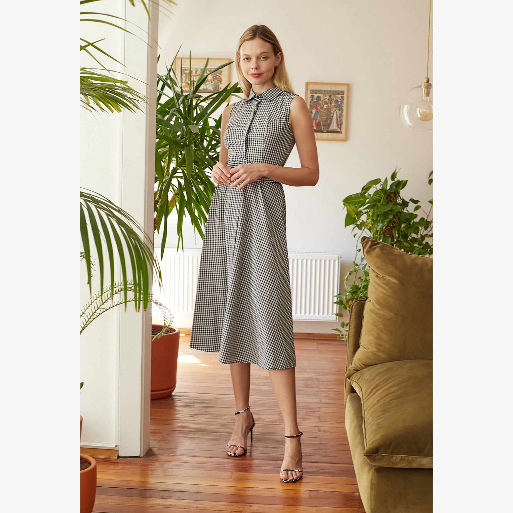 Trendyol Checked Sleeveless Midi A-line Dress with Collar and Belt-women-clothing-dresses-image-2