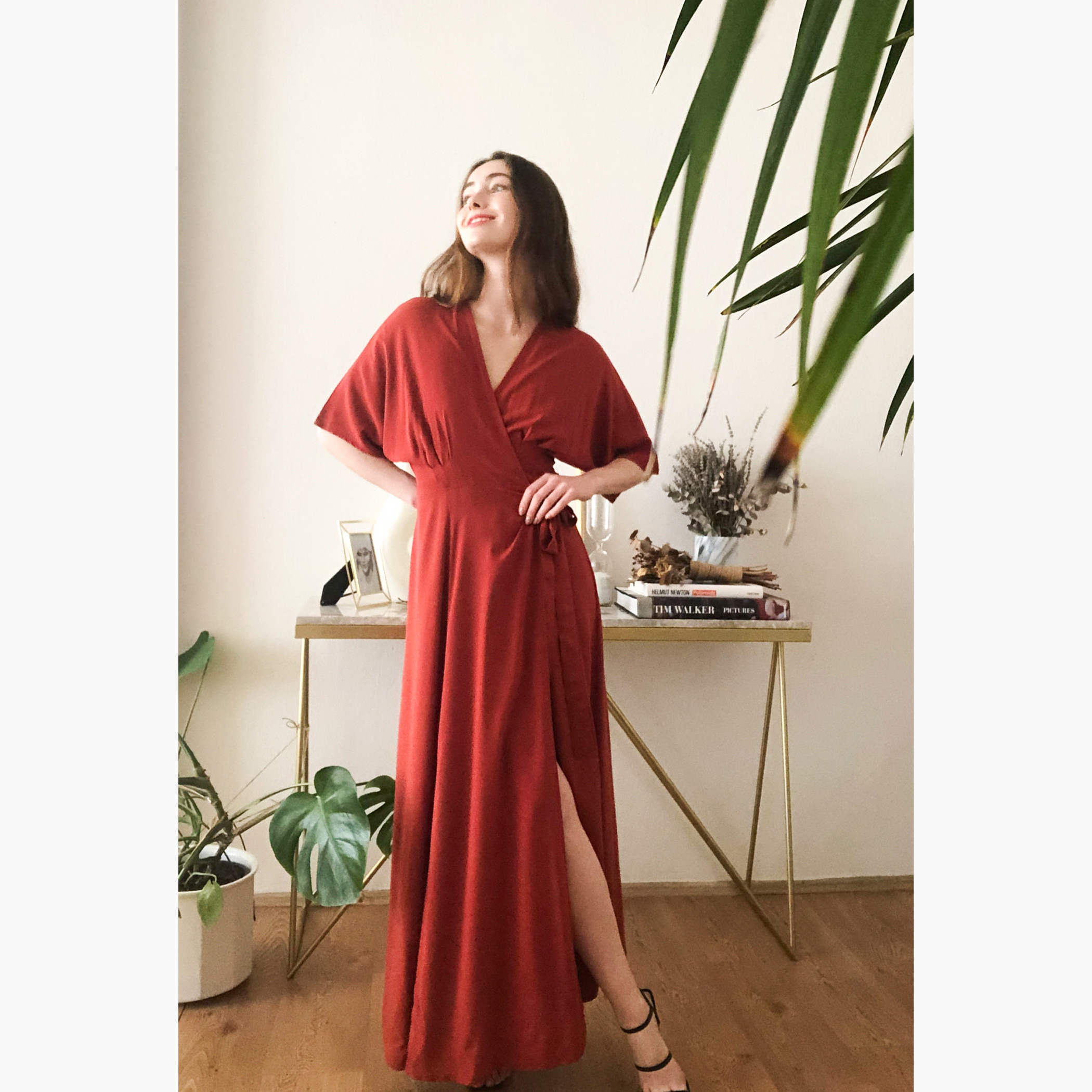 فستان ملفوف ماكسي سادة بأكمام قصيرة وأربطة من ترينديول-women-clothing-dresses-image-2