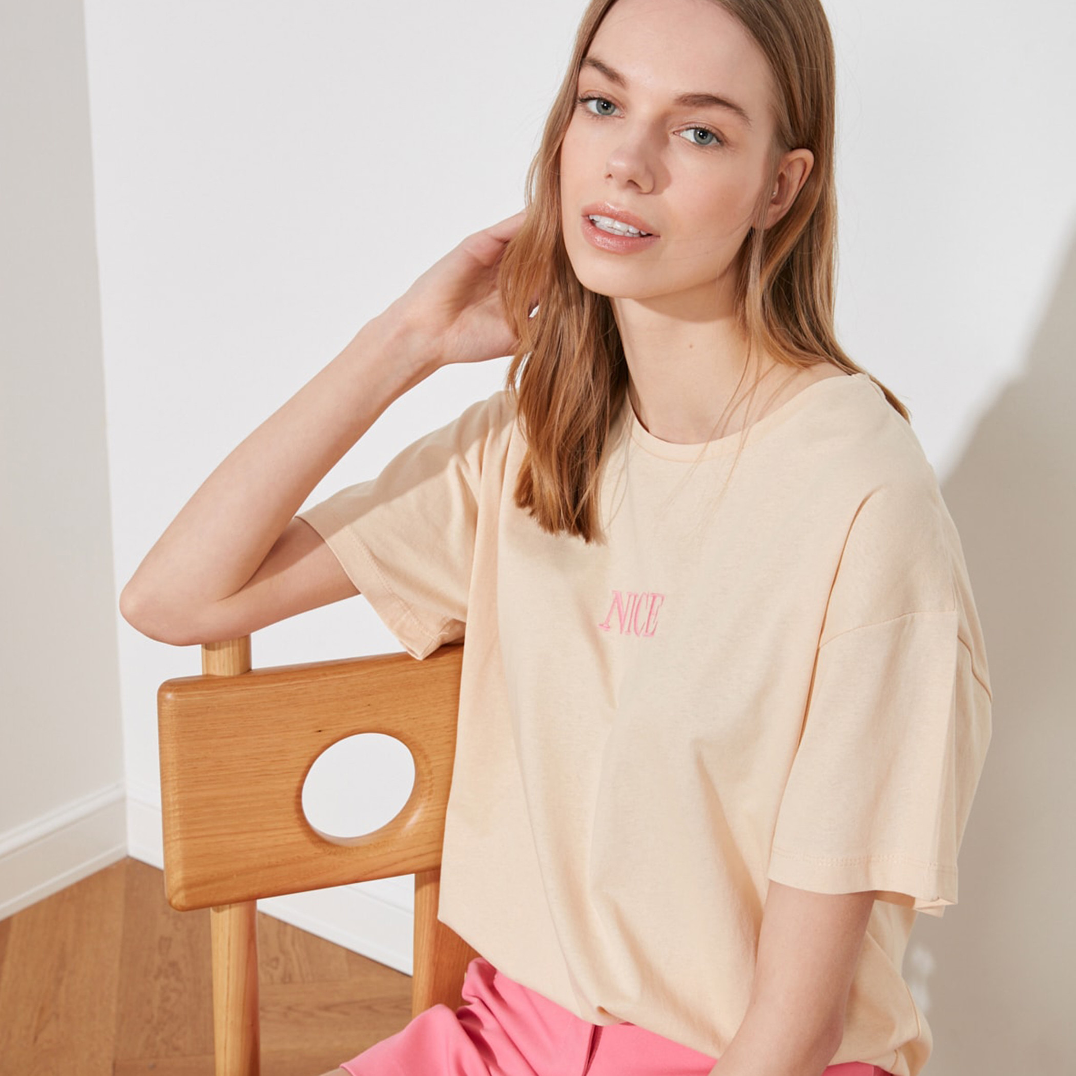 ترينديول بنى تي شيرت-women-clothing-tshirts-image-4