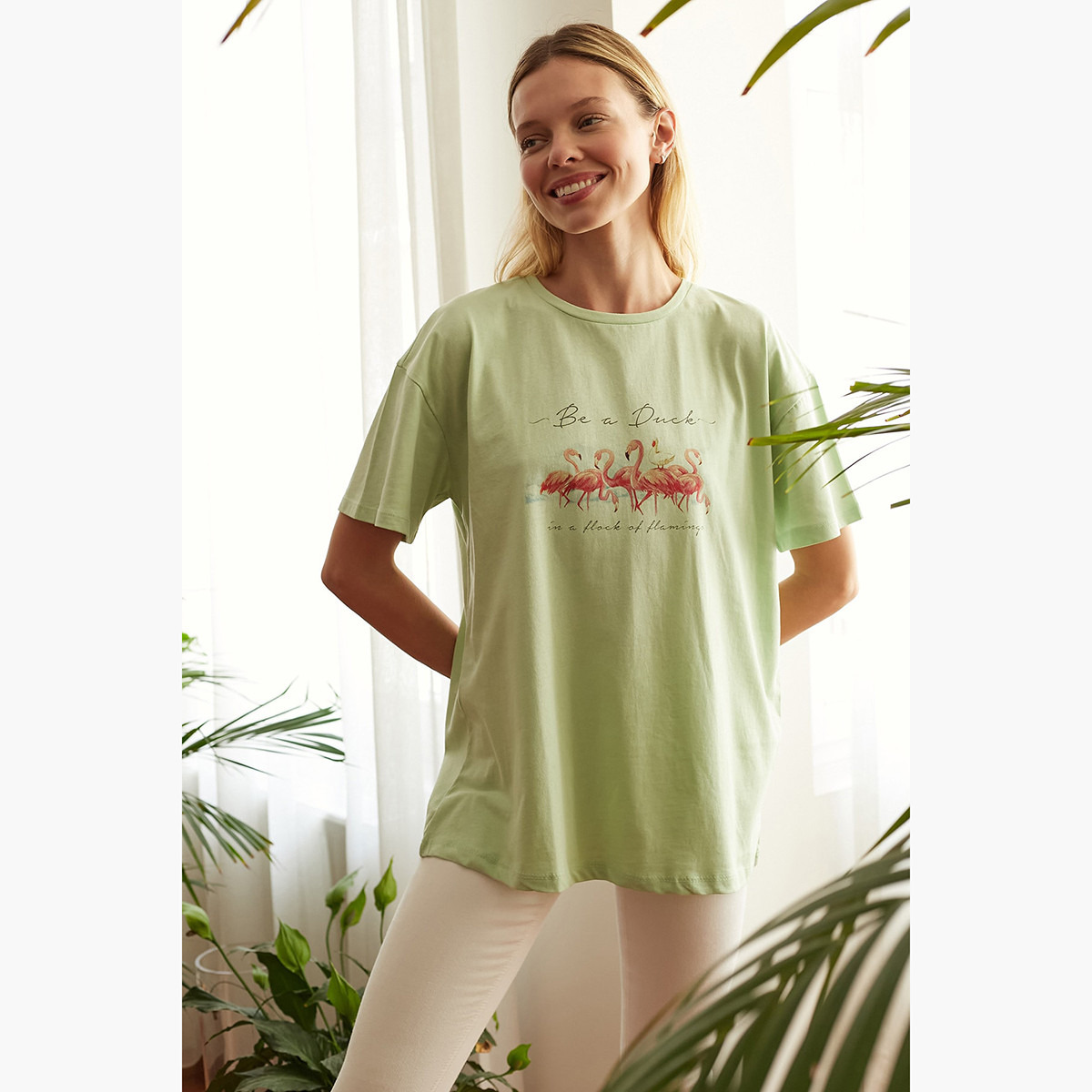 Trendyol Graphic Print T-shirt with Crew Neck and Short Sleeves-women-clothing-tshirts-image-1