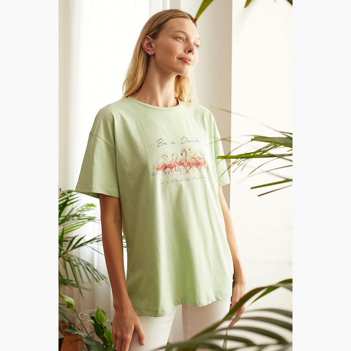 Trendyol Graphic Print T-shirt with Crew Neck and Short Sleeves-women-clothing-tshirts-image-5