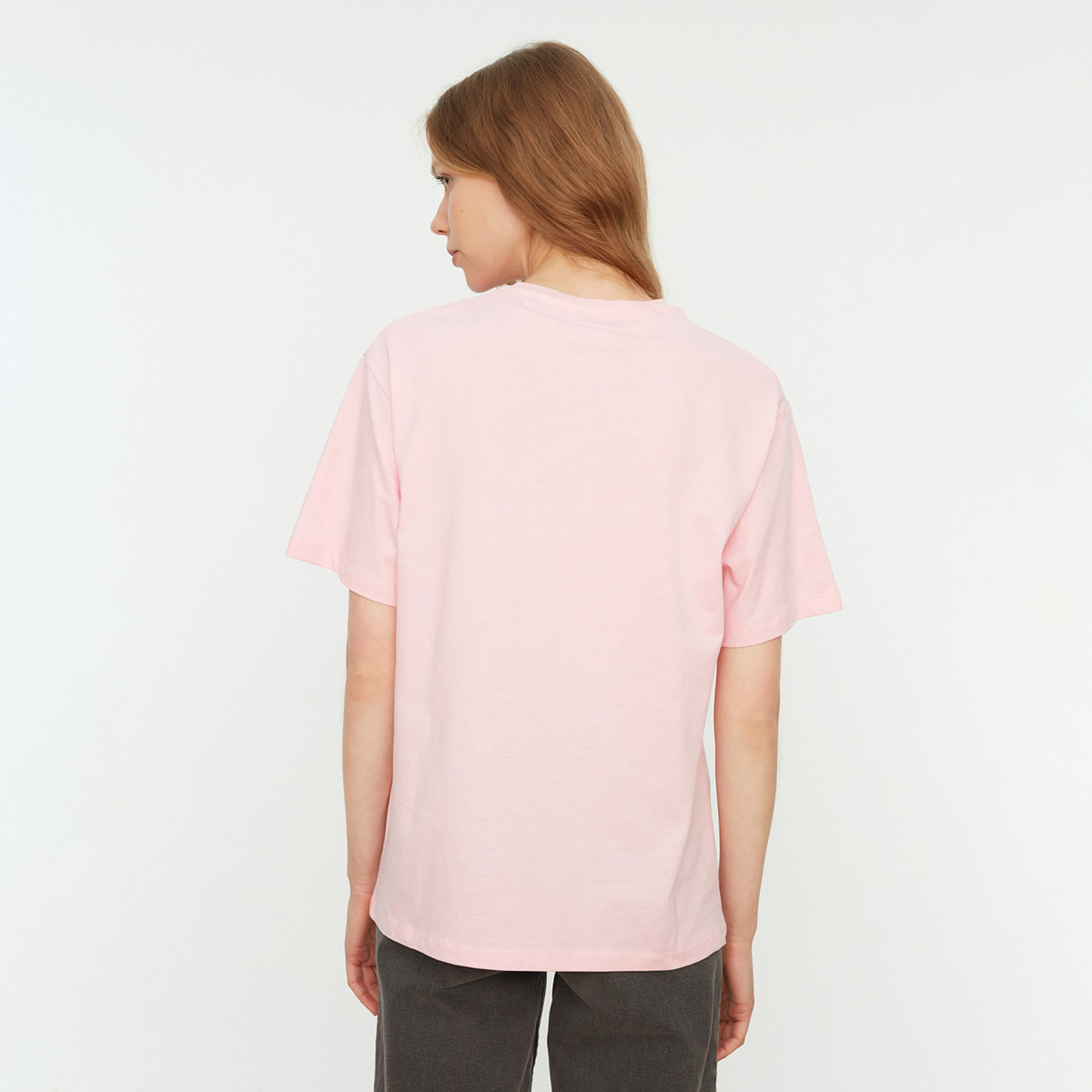 تي شيرت نسائي من ترينديول مطبوع بأكمام قصيرة و ياقة مستديرة مع لون وردي-women-clothing-tshirts-image-5