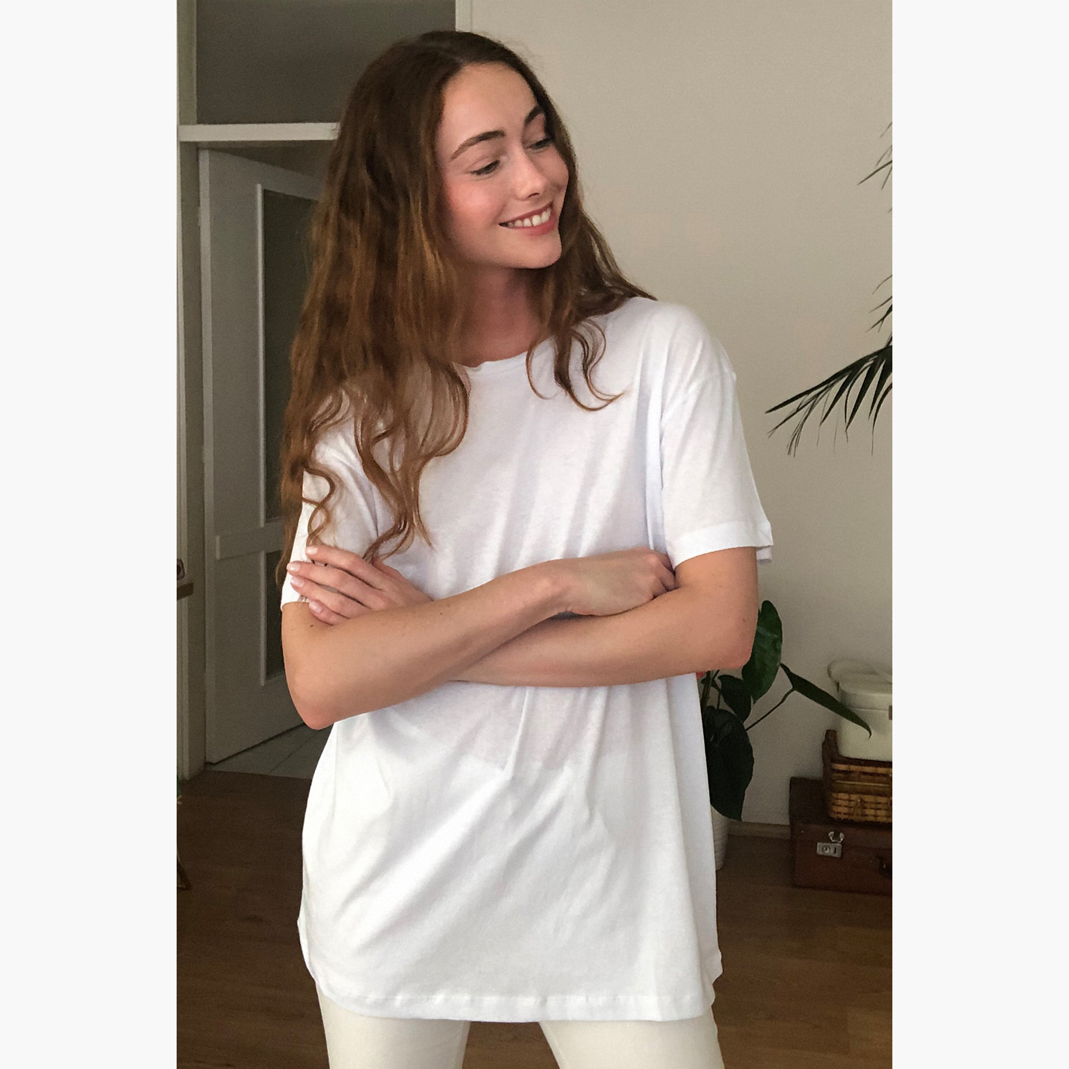 تيشيرت بياقة ضيّقة وأكمام قصيرة وطبعات من ترينديول-women-clothing-tshirts-image-3
