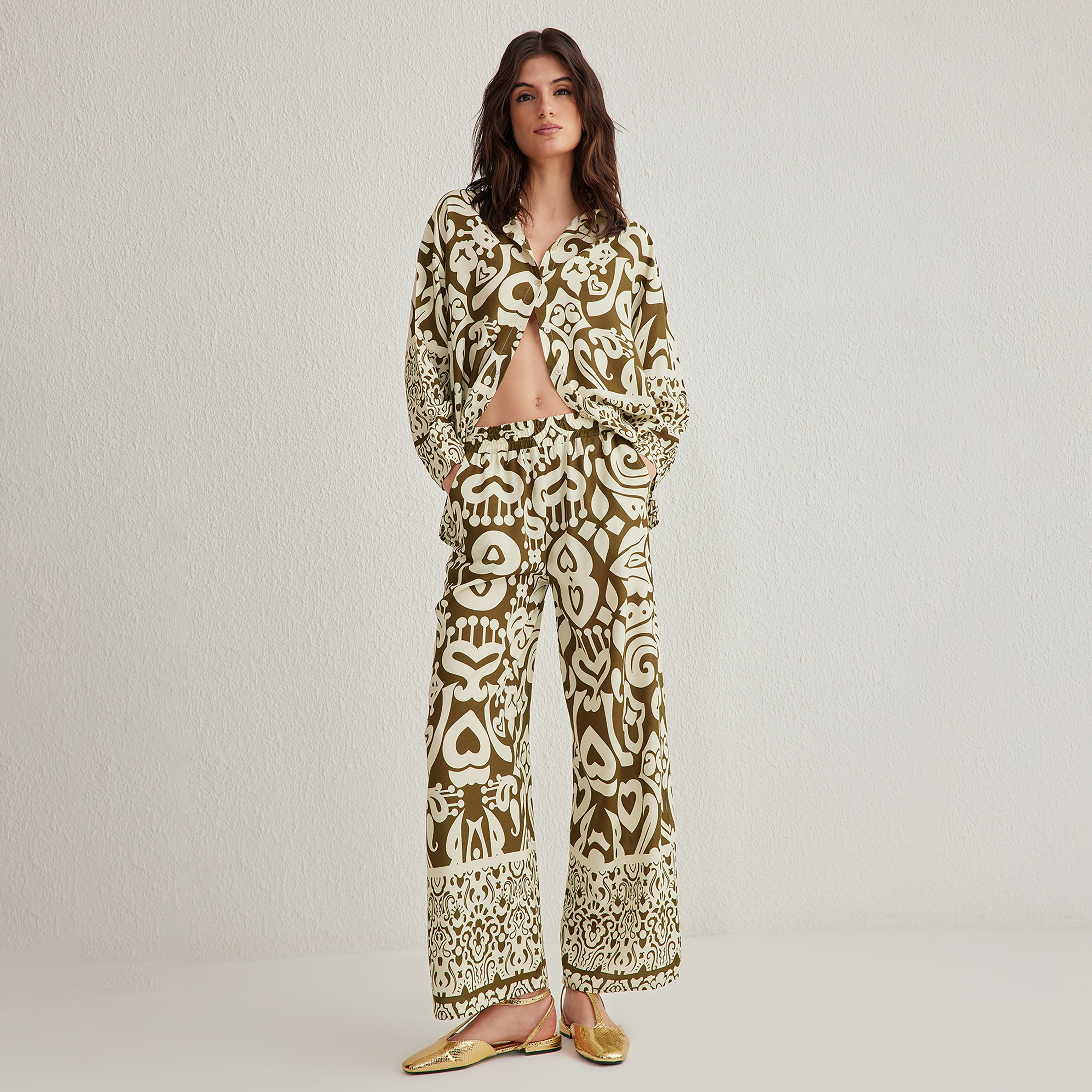 Multicolor Paisley Print Collared Women's Shirt & Trousers Set-women-clothing-coordsets-image-1