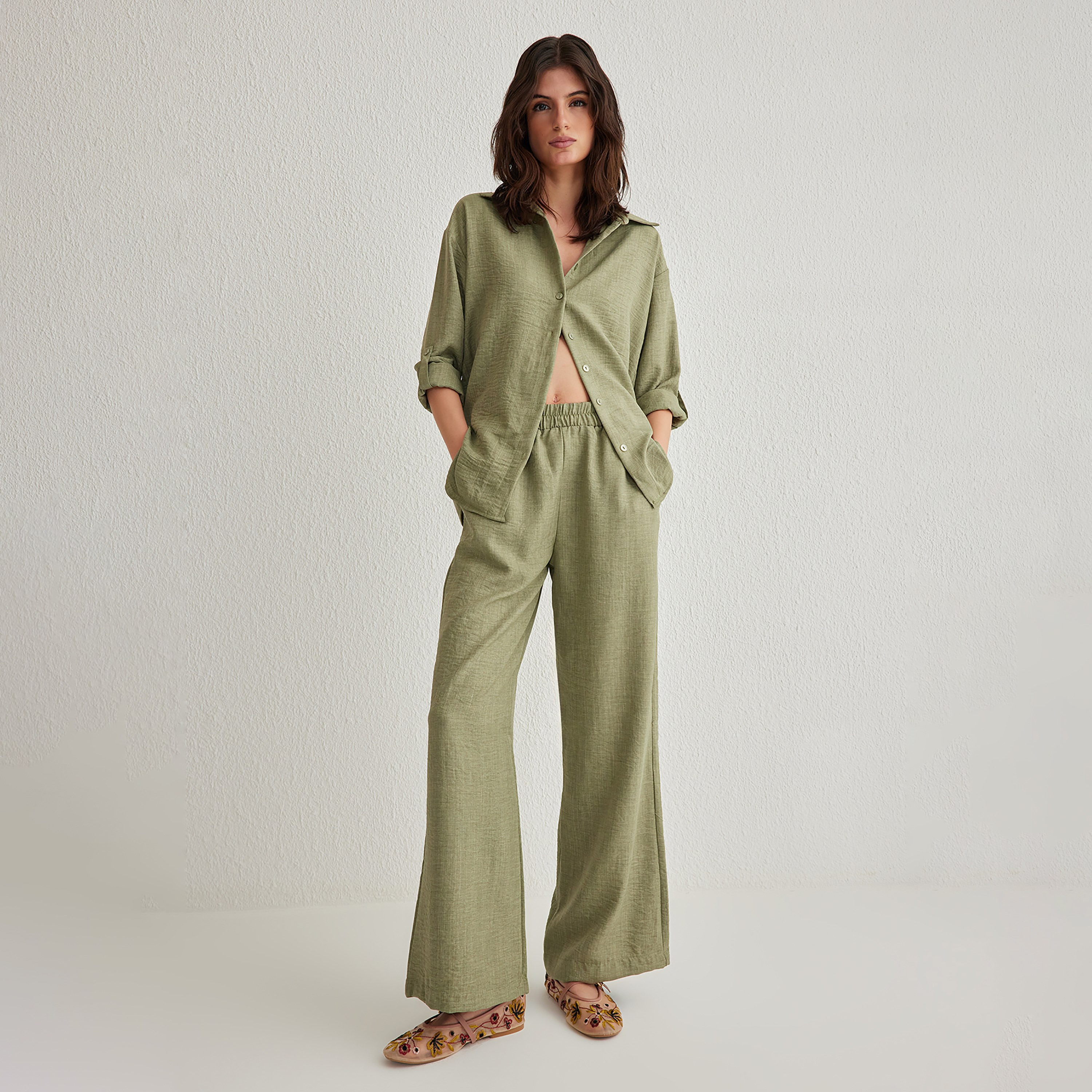 Trendyolmilla Textured Collared Roll-Up Sleeves Cotton Women's Shirt & Trousers Set-women-clothing-coordsets-image-1