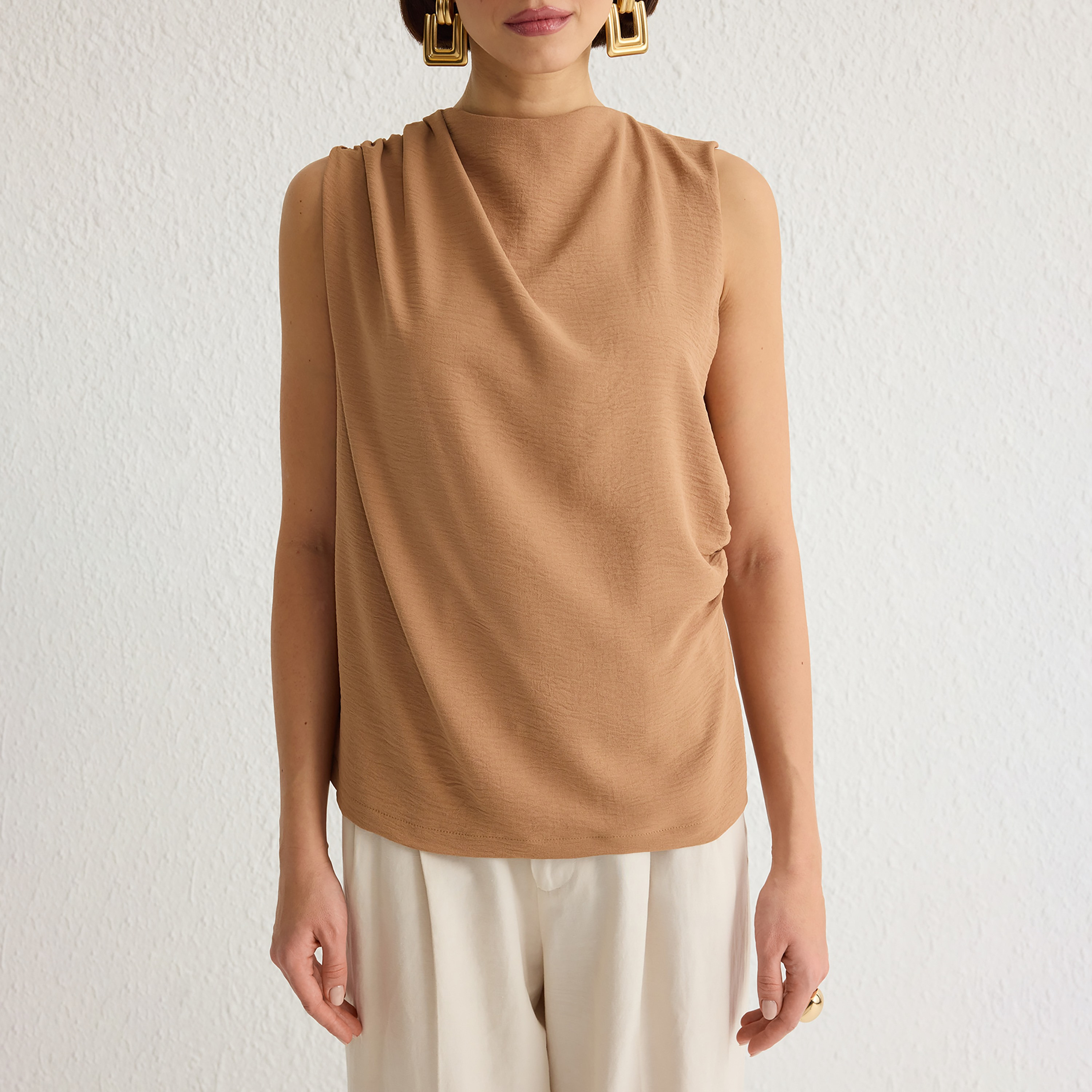 Trendyolmilla Brown Textured Mock Neck Women's Top-women-clothing-shirtsandblouses-blouses-image-3