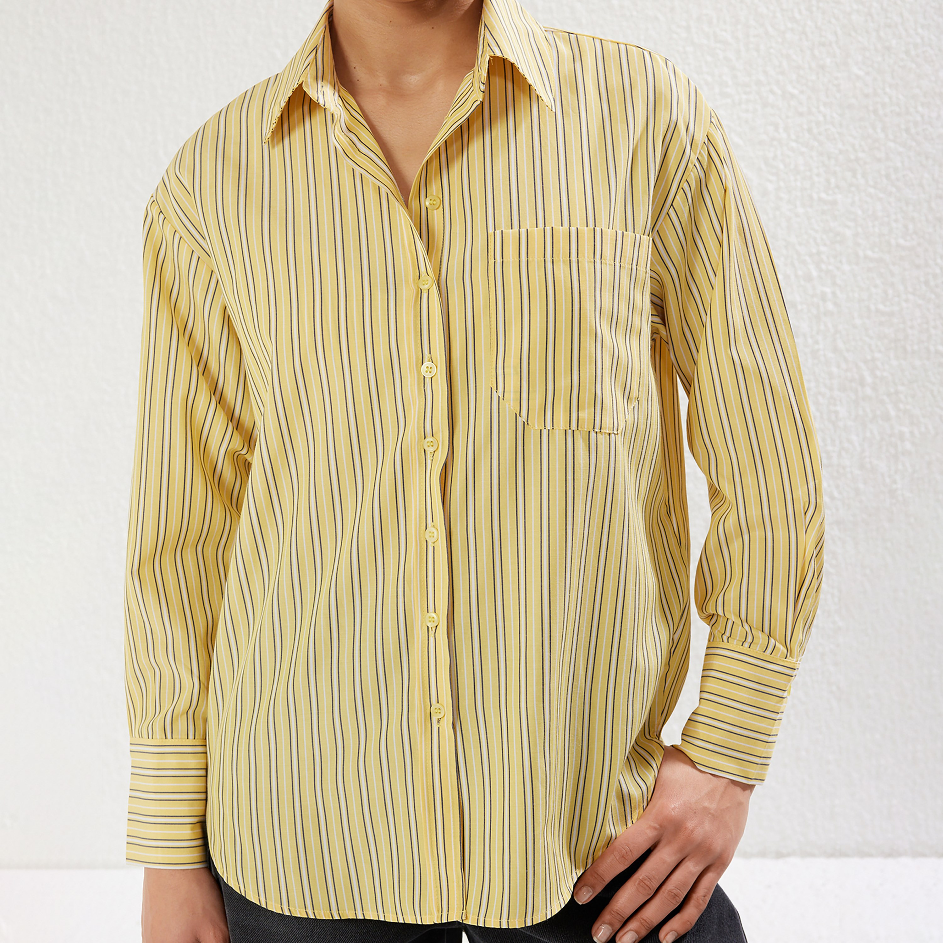 طقم توب كروب وقميص حريمي بياقة مخطط باللون الأصفر من ترينديول ميلا-women-clothing-shirtsandblouses-shirts-image-5