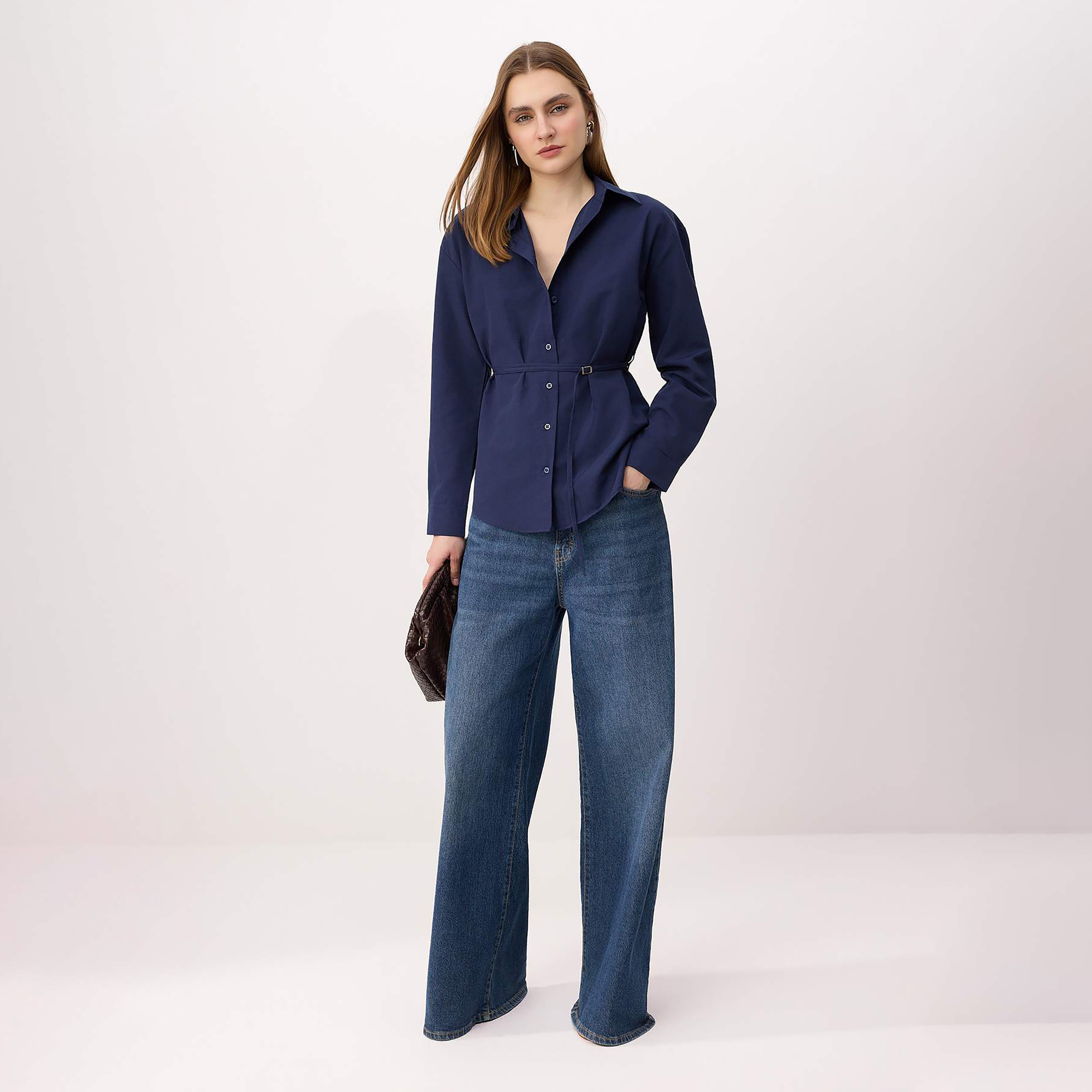 قميص حريمي بياقة من ترينديول ميلا-women-clothing-shirtsandblouses-shirts-image-2