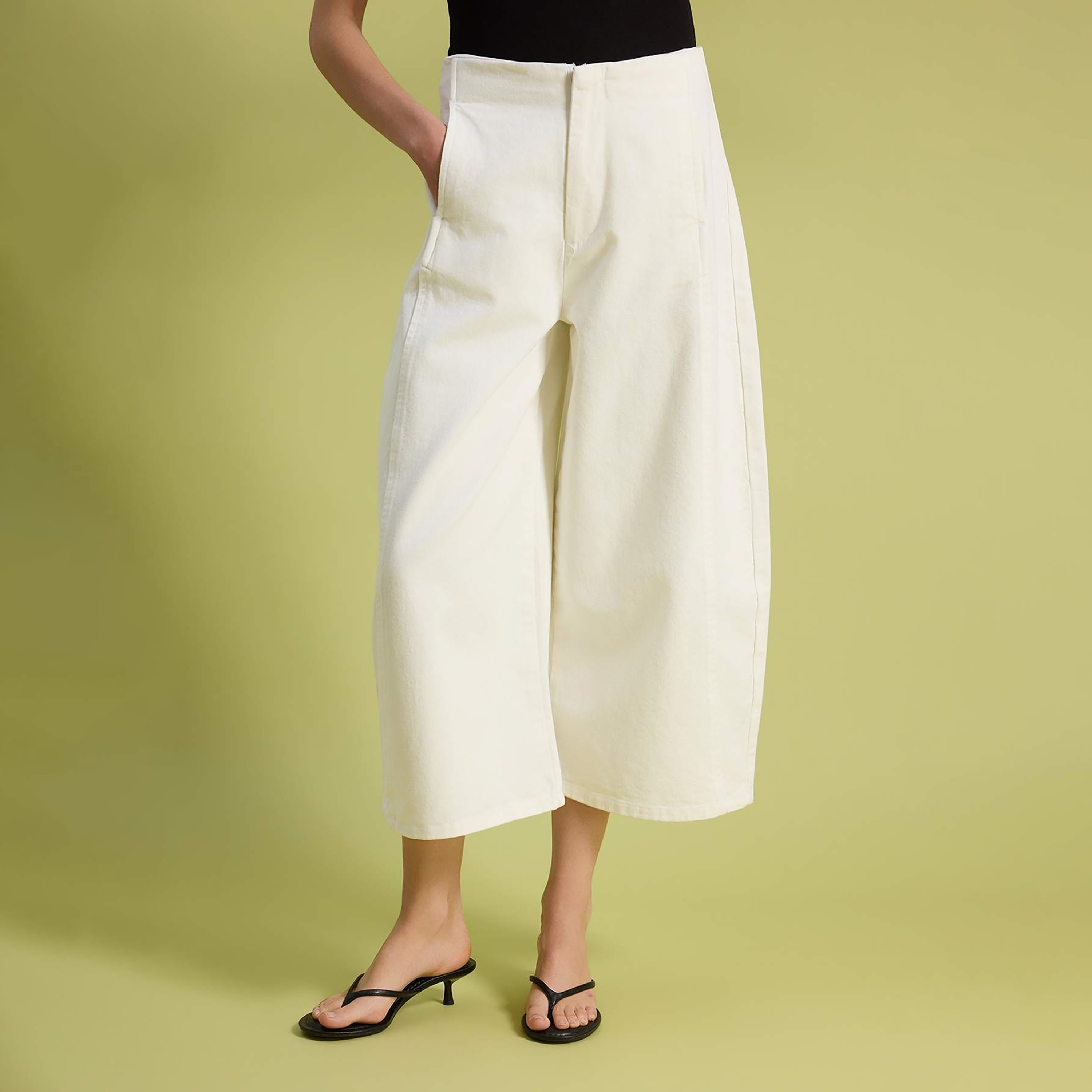 Trendyolmilla White Cotton Women's Barrel Leg Jeans-women-clothing-jeans-image-1