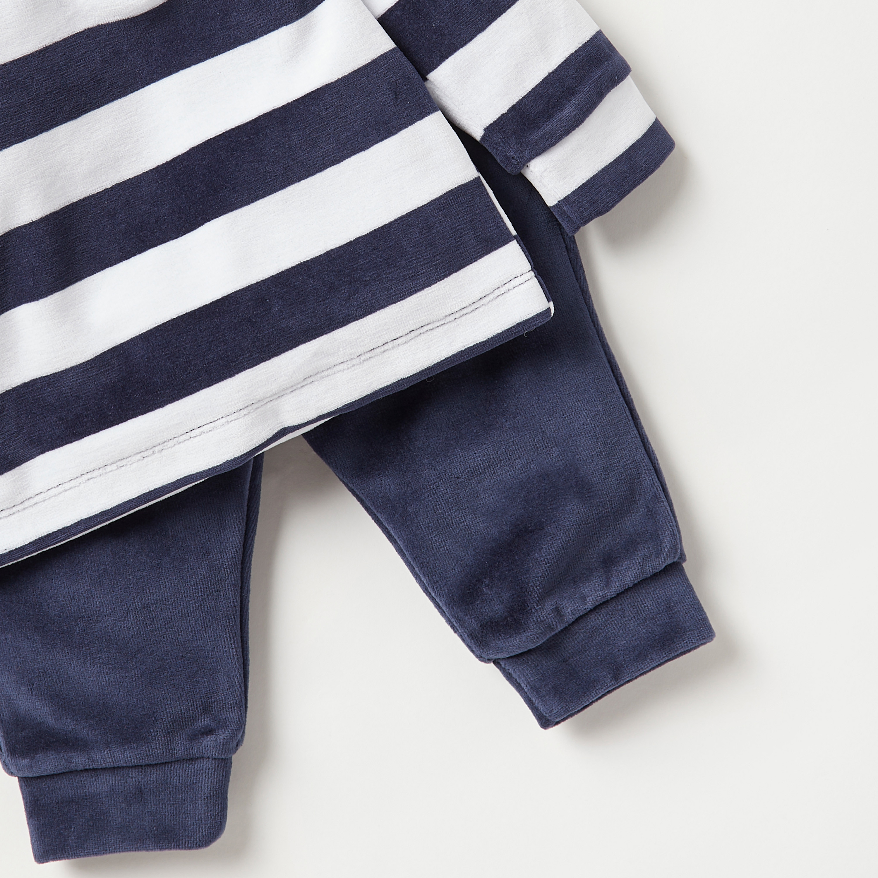 Juniors Striped Long Sleeves T-shirt and Pyjama Set-baby-boys-clothing-nightwear-pyjamasets-image-5