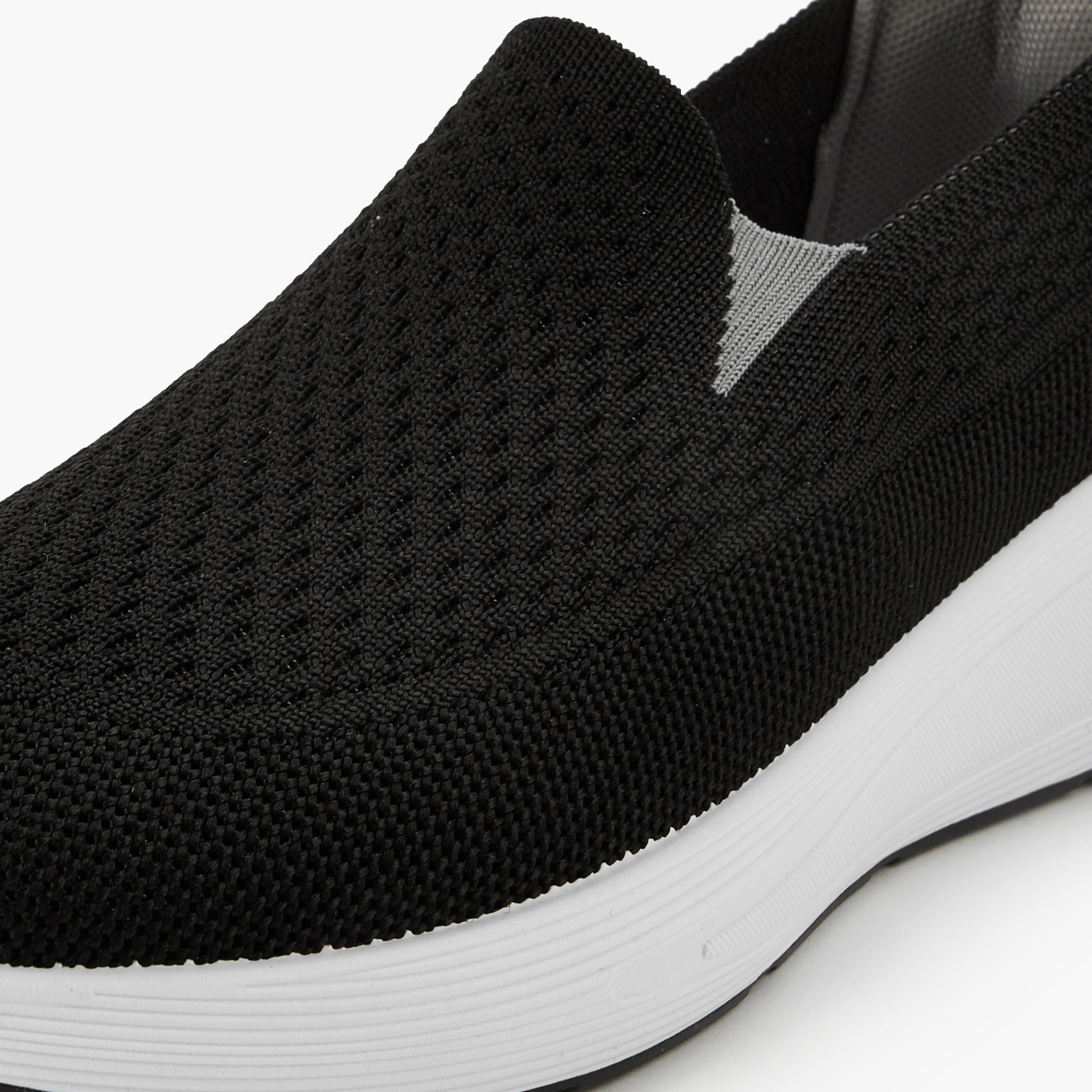 حذاء رياضي نسائي سهل الارتداء من أوكلان بواسطة شو إكسبريس-women-shoes-sports-image-4