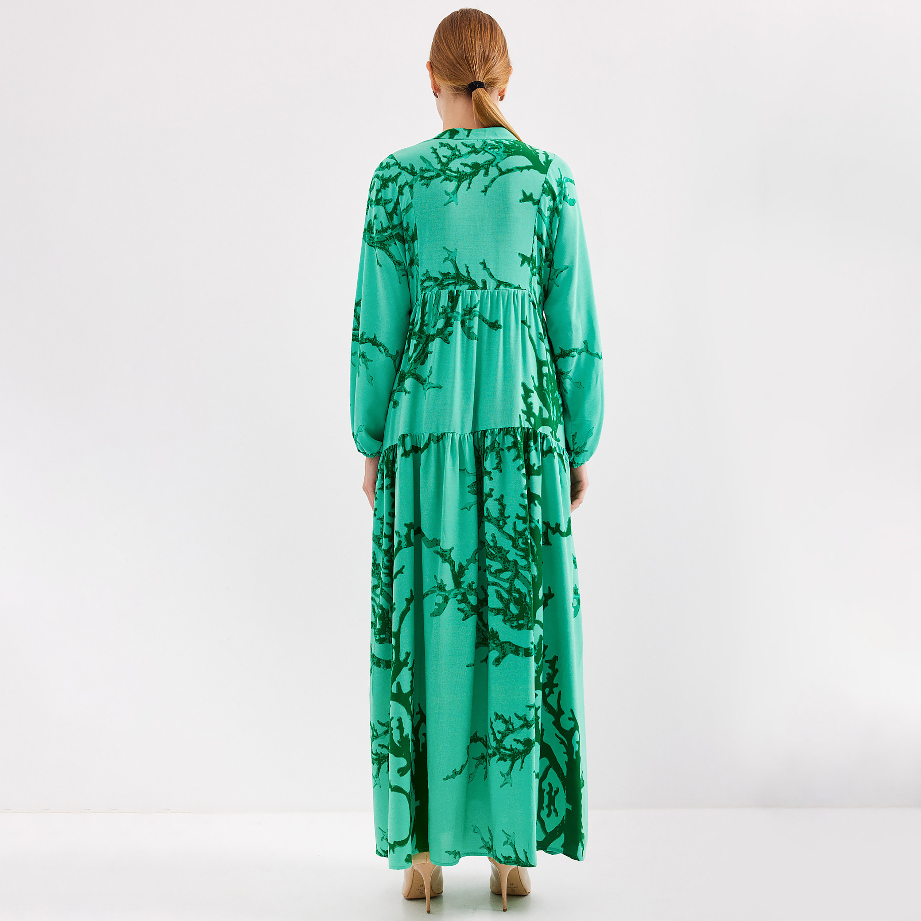 فستان ماكسي نسائي واسع بياقة ماندارين وطبعة تجريدية خضراء من بيجدارت-women-clothing-dresses-image-3