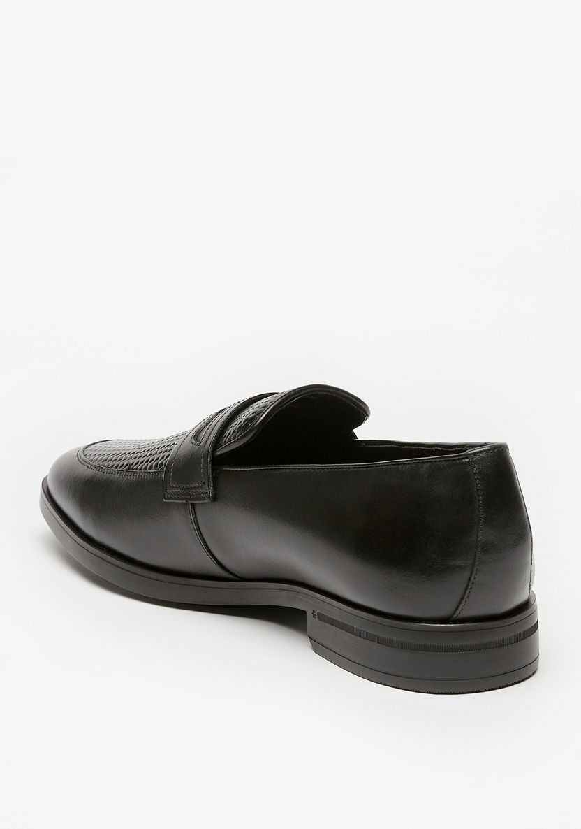 Shop Le Confort Textured Slip-On Penny Loafers Online | Splash UAE