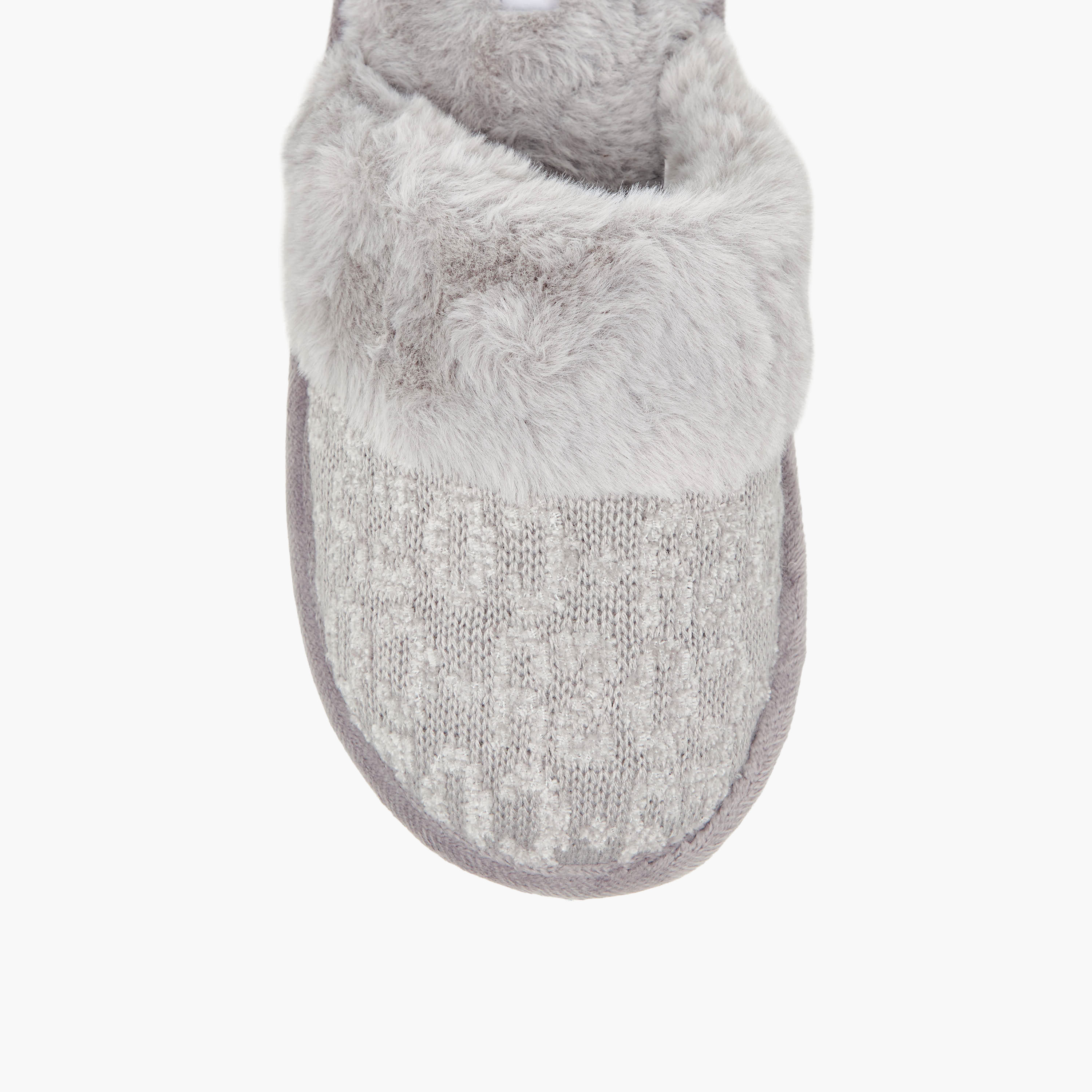 شبشب غرفة نوم بتفاصيل تايبوجرافيك من لو كونفورت-women-shoes-bedroomslippers-image-3