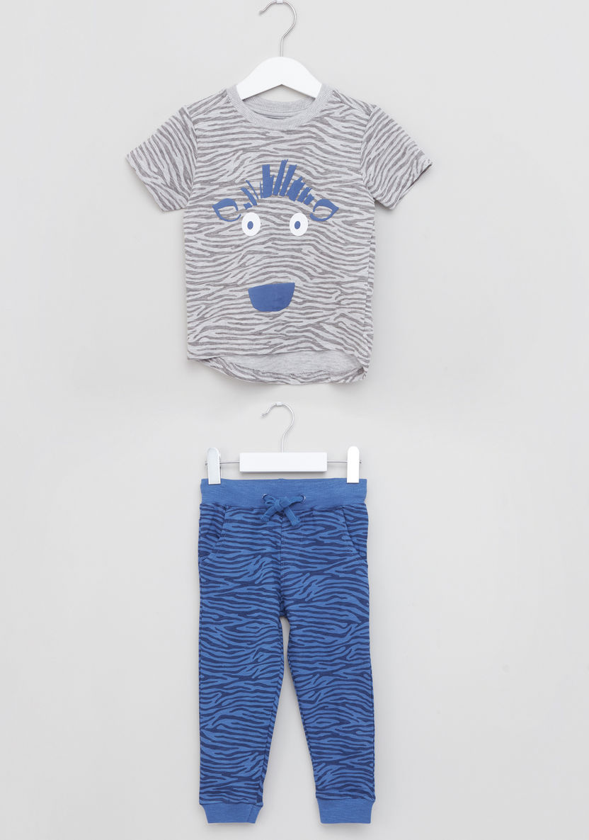 Juniors Printed T-shirt with Jog Pants-Clothes Sets-image-0