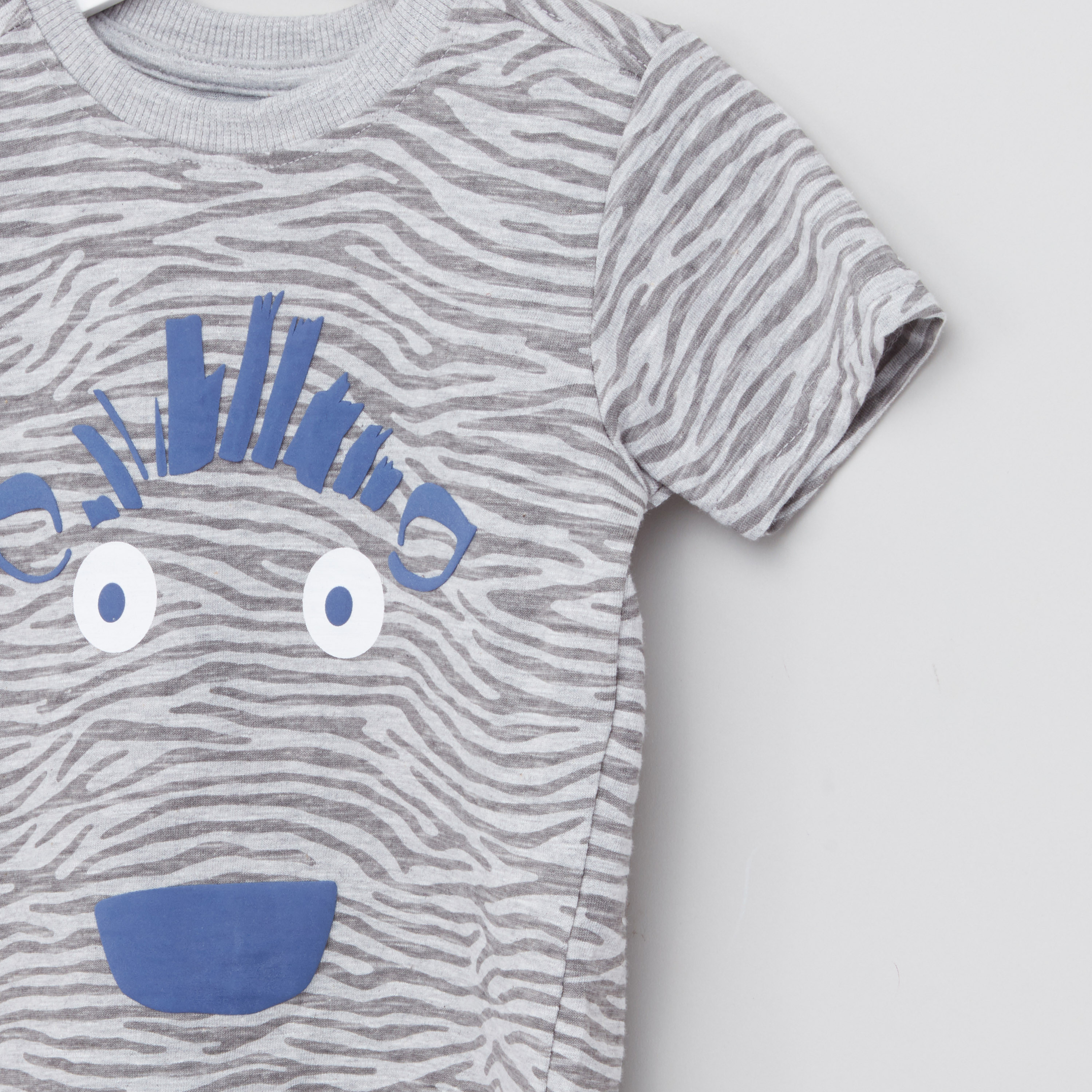 Juniors Printed T-Shirt with Jog Pants-boys-clothing-setsandcoords-image-2