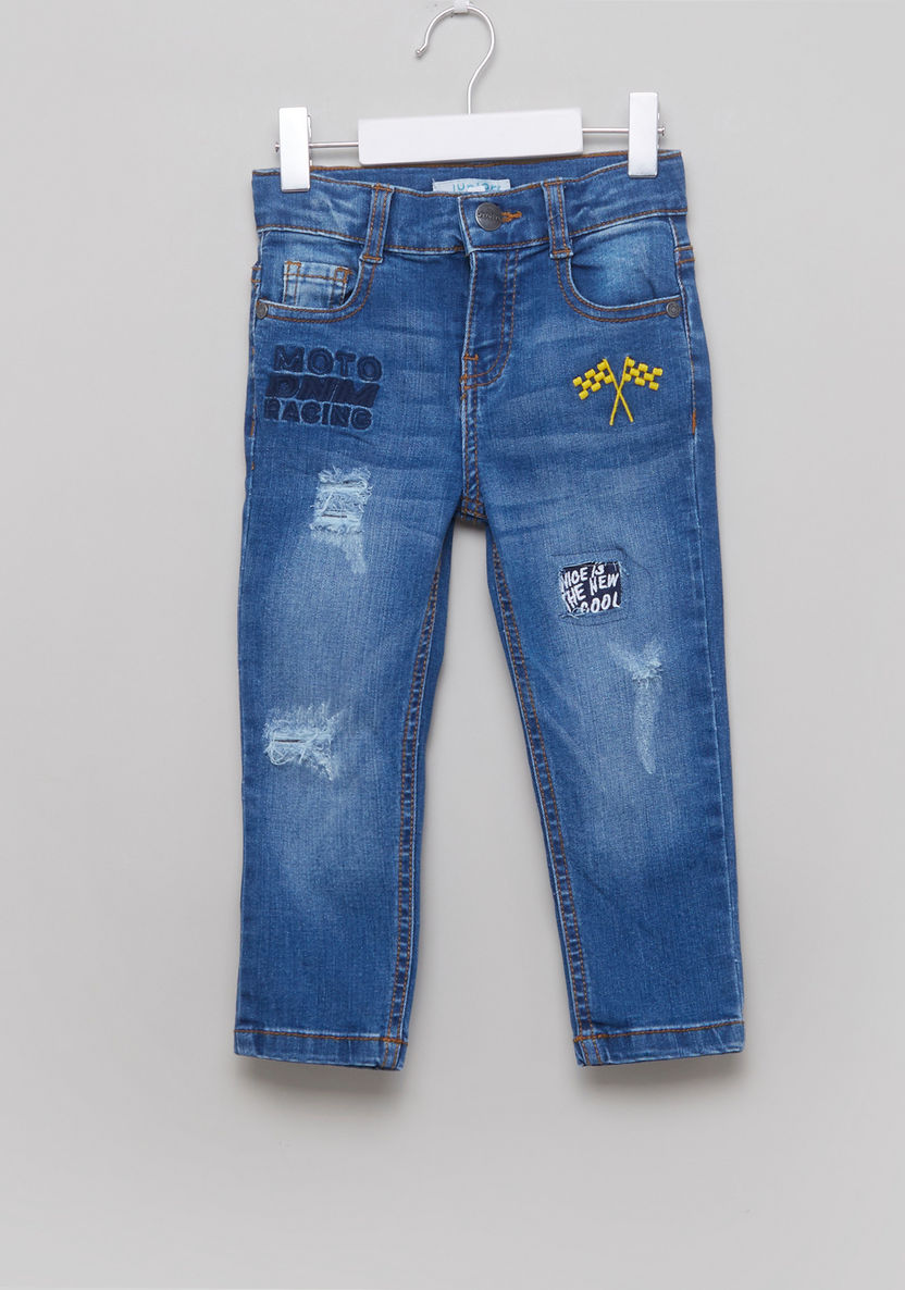 Juniors Distressed Jeans with Embroidered Detail-Jeans-image-0