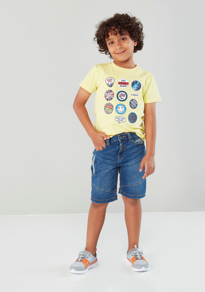 Juniors Shorts with Stitch and Pocket Detail-Shorts-image-3
