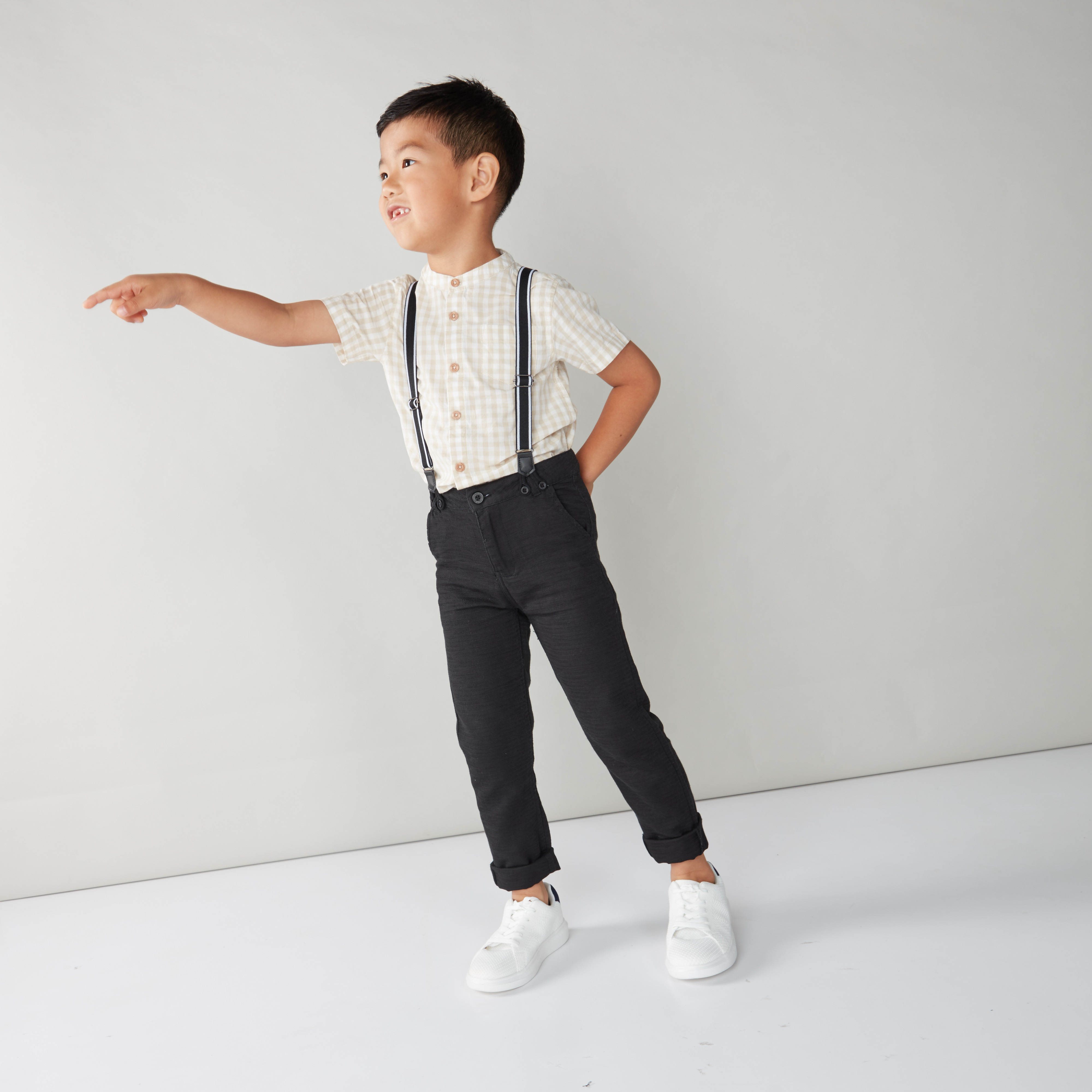 Maroon with Grey Suspender Style Pant Shirt Set for Boys with Bow and –  Seasons Chennai