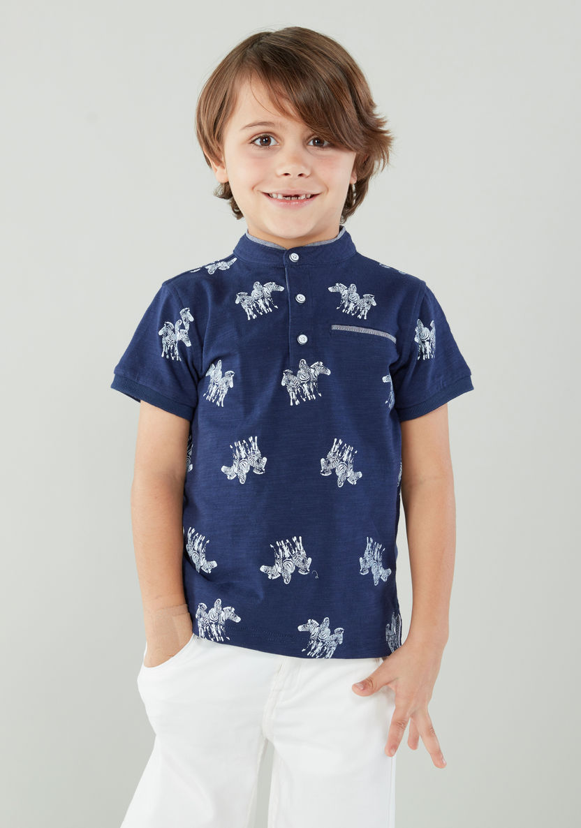 Juniors Printed Henley Neck T-shirt with Shorts-Clothes Sets-image-2