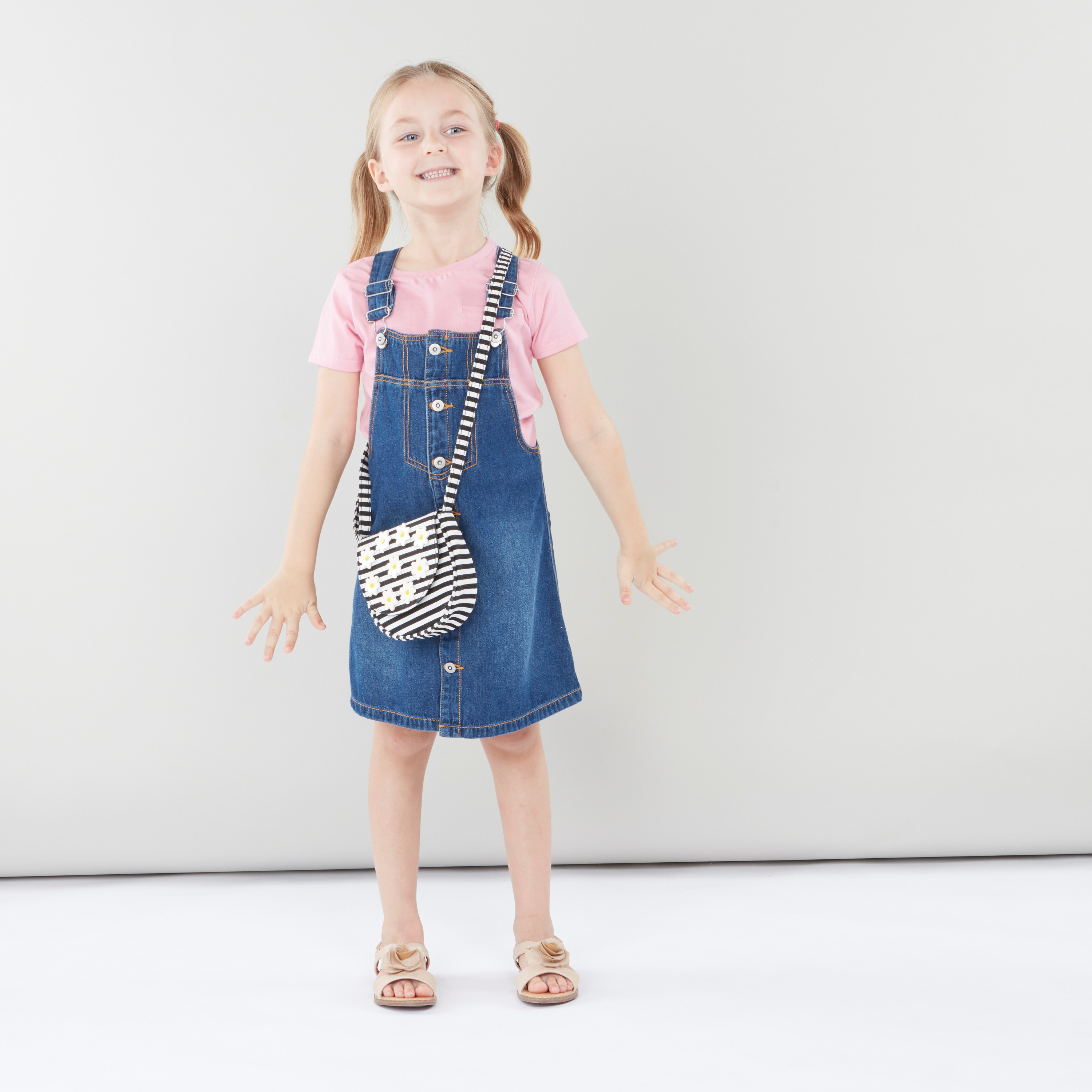 Buy Ollington St. Floral Print Top and Stretchable Denim Pinafore with  Embroidery Yellow & Indigo for Girls (9-10Years) Online in India, Shop at  FirstCry.com - 13814189