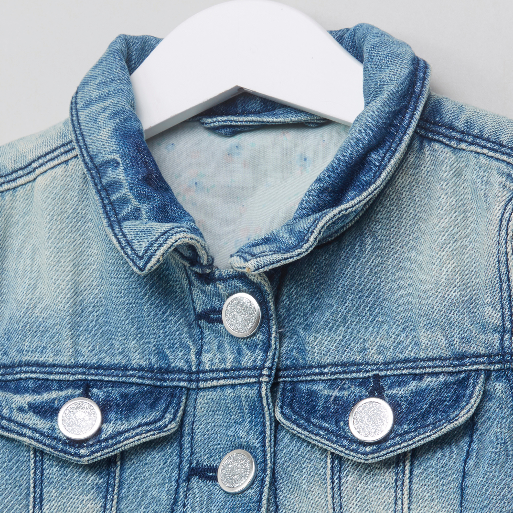 Denim jackets for hot sale juniors on sale