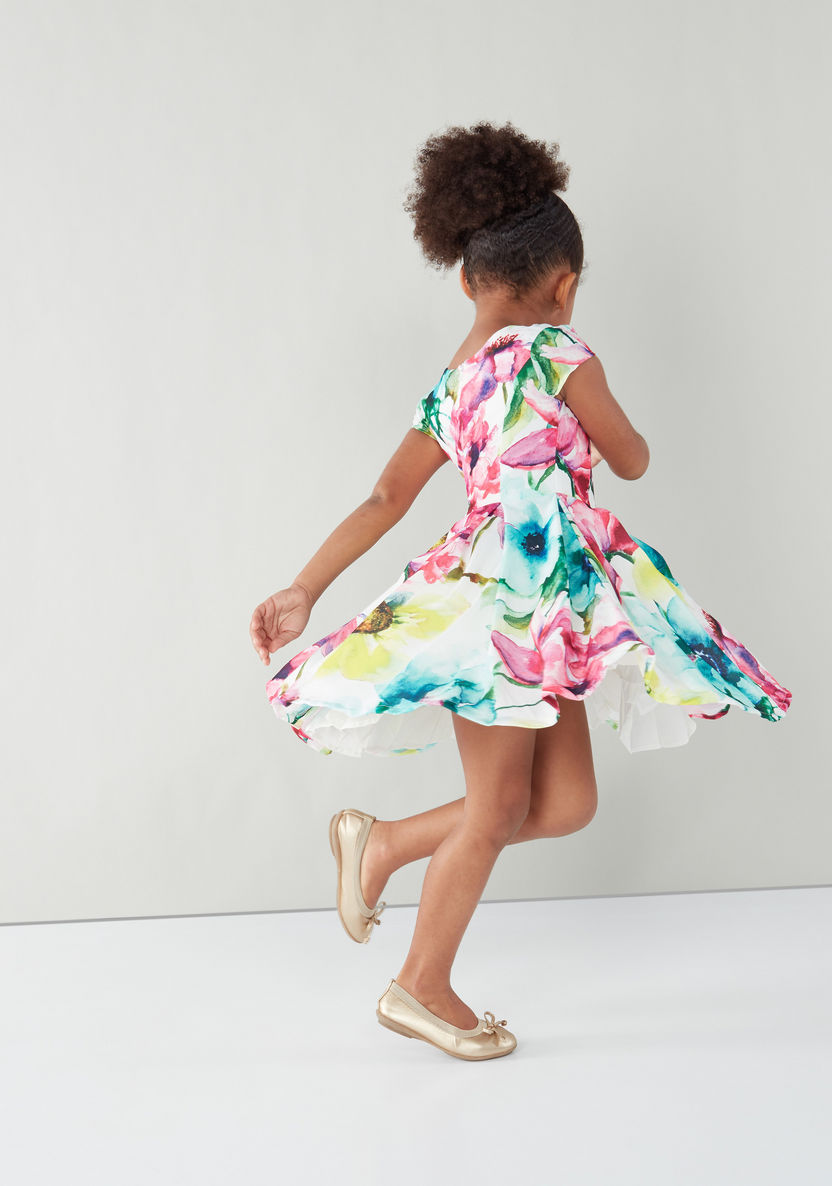 Juniors Floral Printed Dress with Short Sleeves and Round Neck-Dresses%2C Gowns and Frocks-image-3