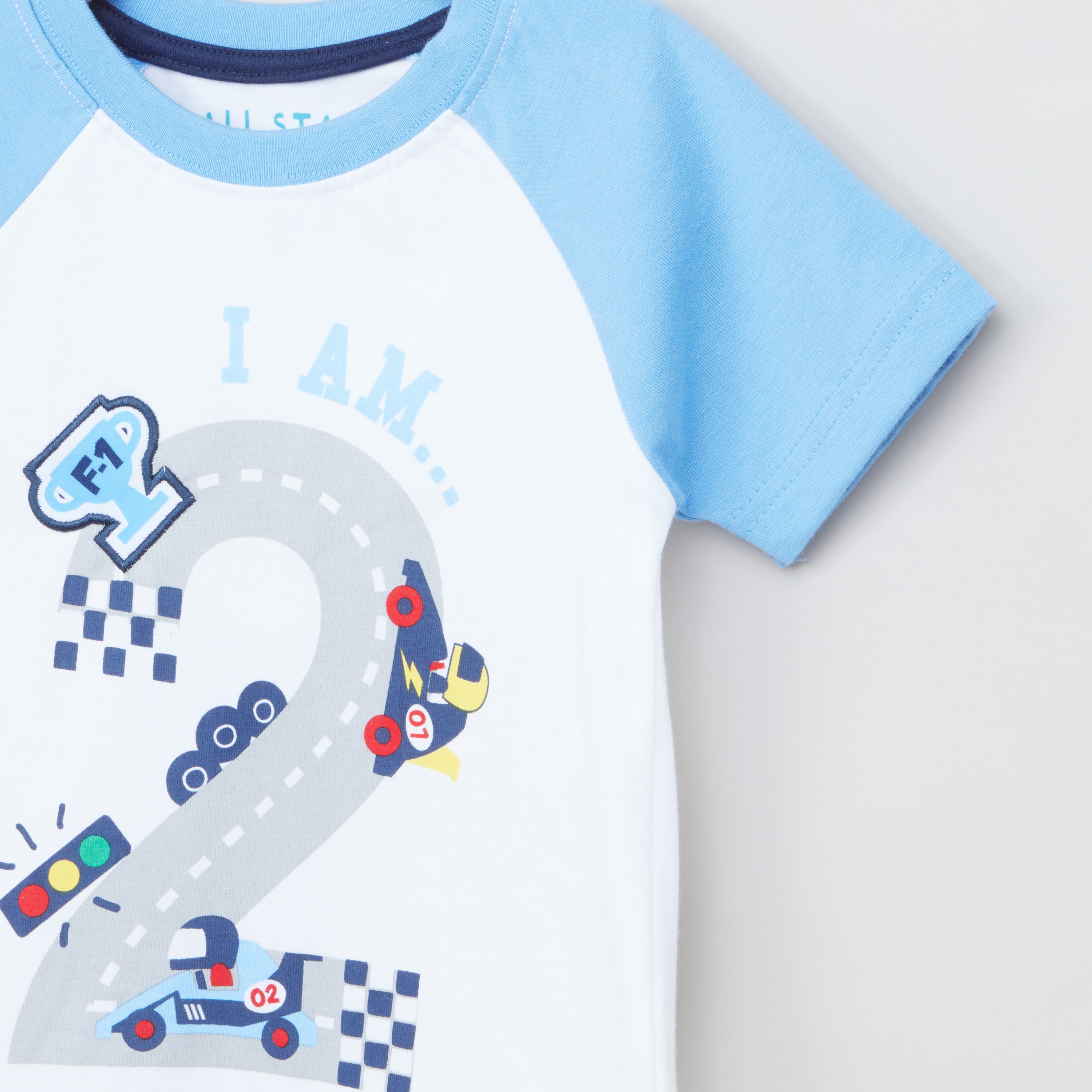تيشيرت بياقة مستديرة وأكمام مغايرة مع بنطال بيجاما خطط من جونيورز-boys-clothing-nightwear-image-3