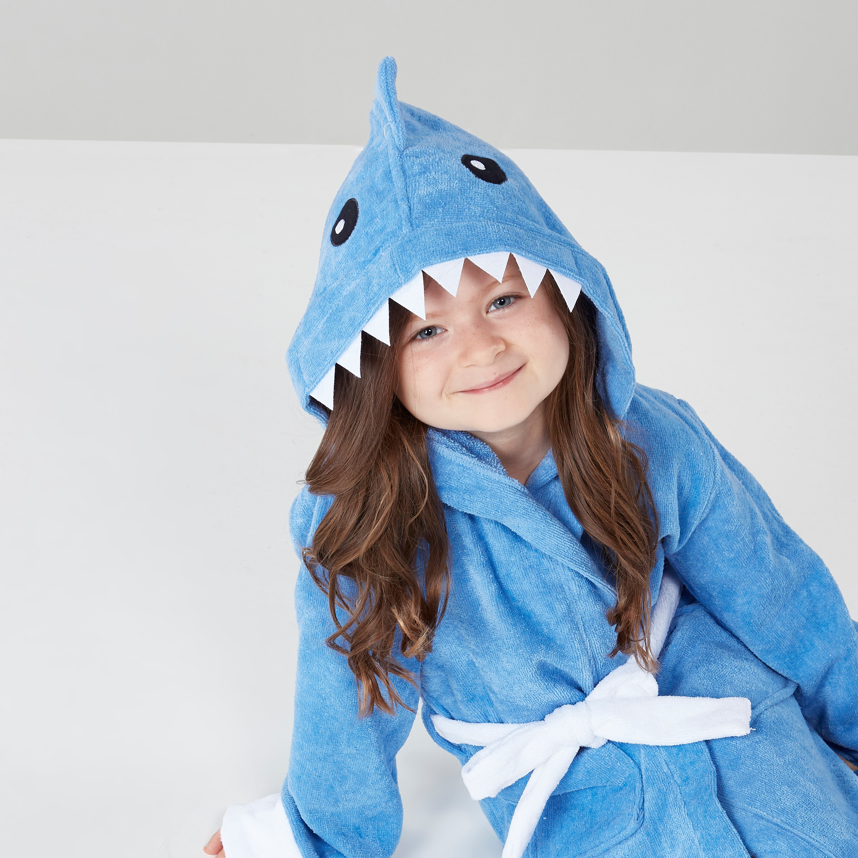 Baby shark hot sale bath robe