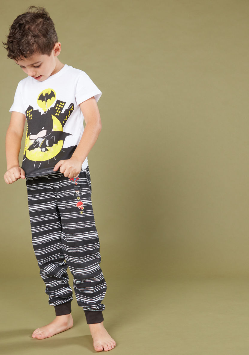 Batman Printed T-shirt with Jog Pants-Nightwear-image-2