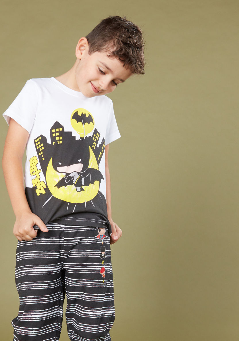 Batman Printed T-shirt with Jog Pants-Nightwear-image-4