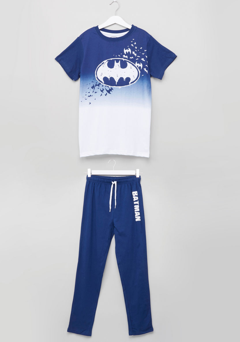 Batman Printed T-shirt and Pyjama Set-Nightwear-image-0