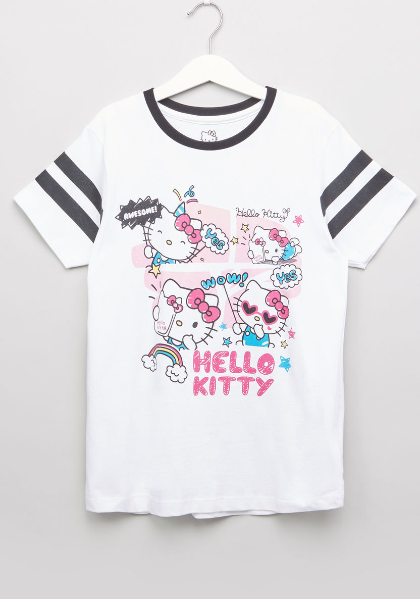 Hello Kitty Printed T-shirt and Pyjama Set-Nightwear-image-1