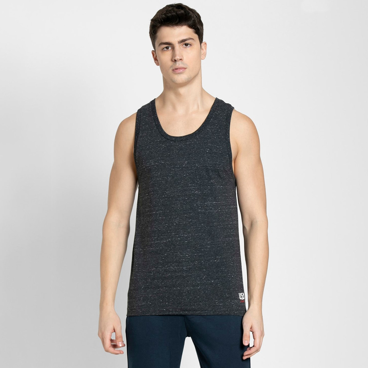 جوكي أسود تي شيرت-men-clothing-tshirtsandpolos-vests-image-1
