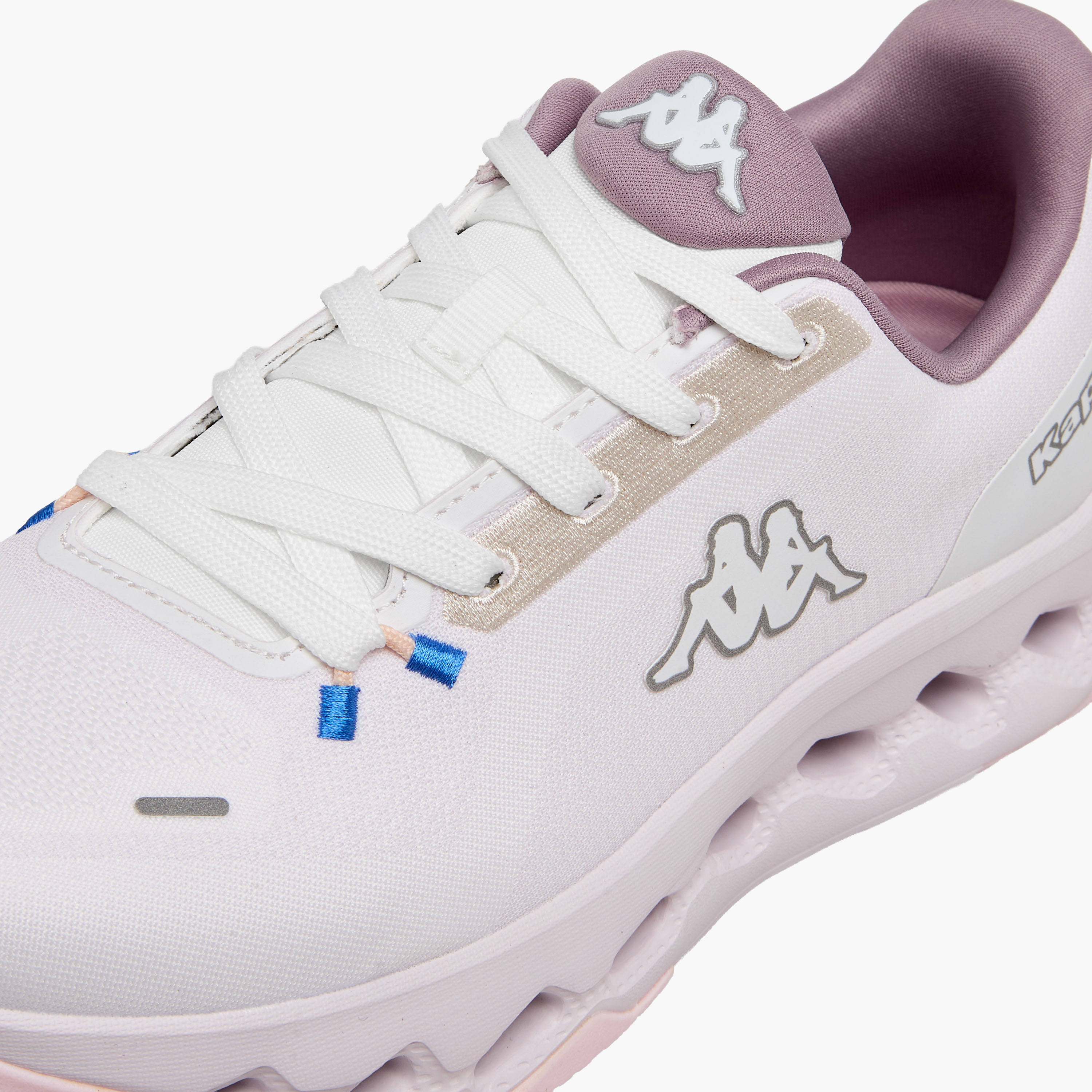 حذاء رياضي برباط إغلاق للنساء من كابا-women-shoes-sneakers-image-4