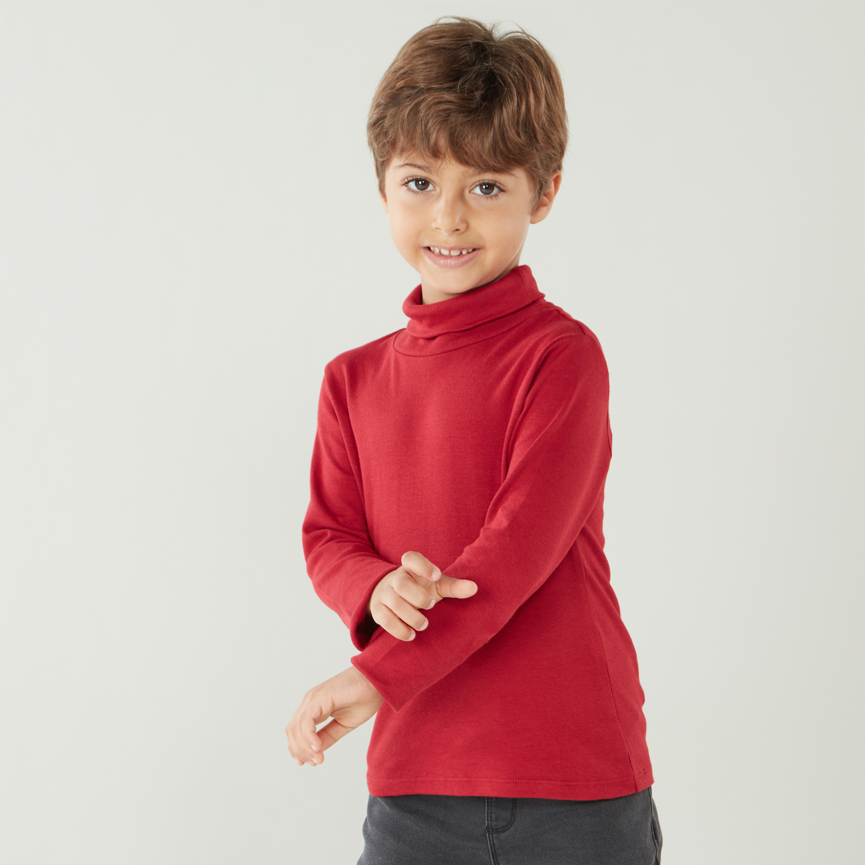 تيشيرت سادة بياقة مستديرة ضيّقة مع أكمام طويلة من جونيورز-boys-clothing-tshirtsandpolos-image-13