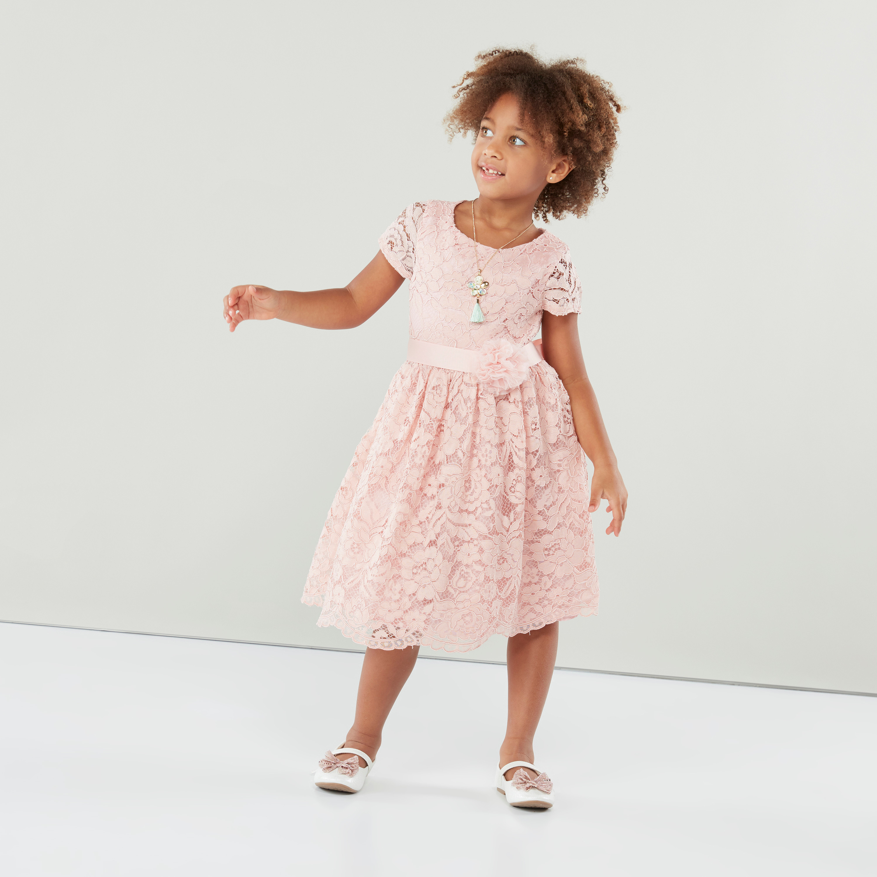 Lace dresses deals for juniors