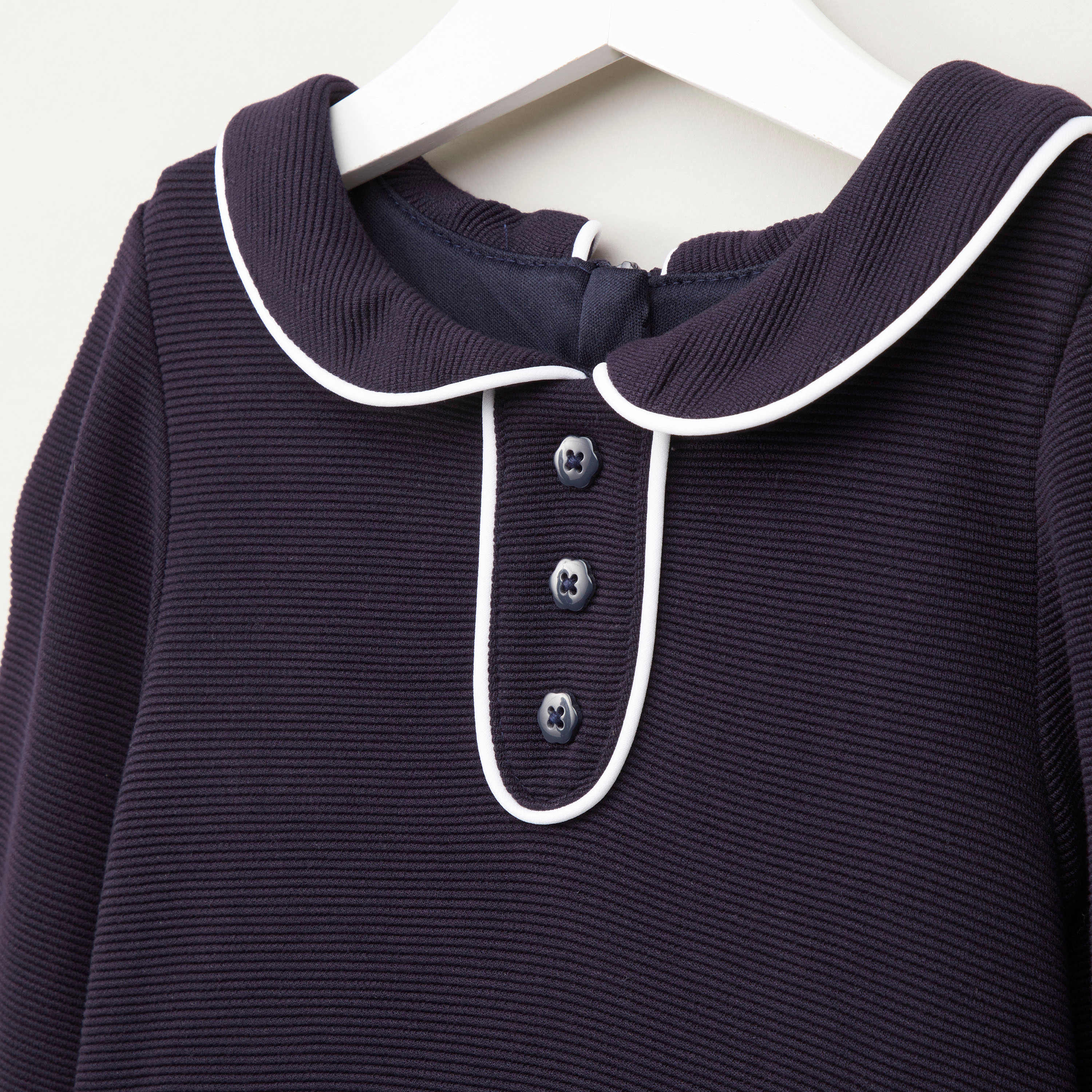 【NOIAGO】男女兼用 APPLIQUE RAGLAN LONG SLEEVE (2 COLORS) Classics-Women's-Long-Sleeve-