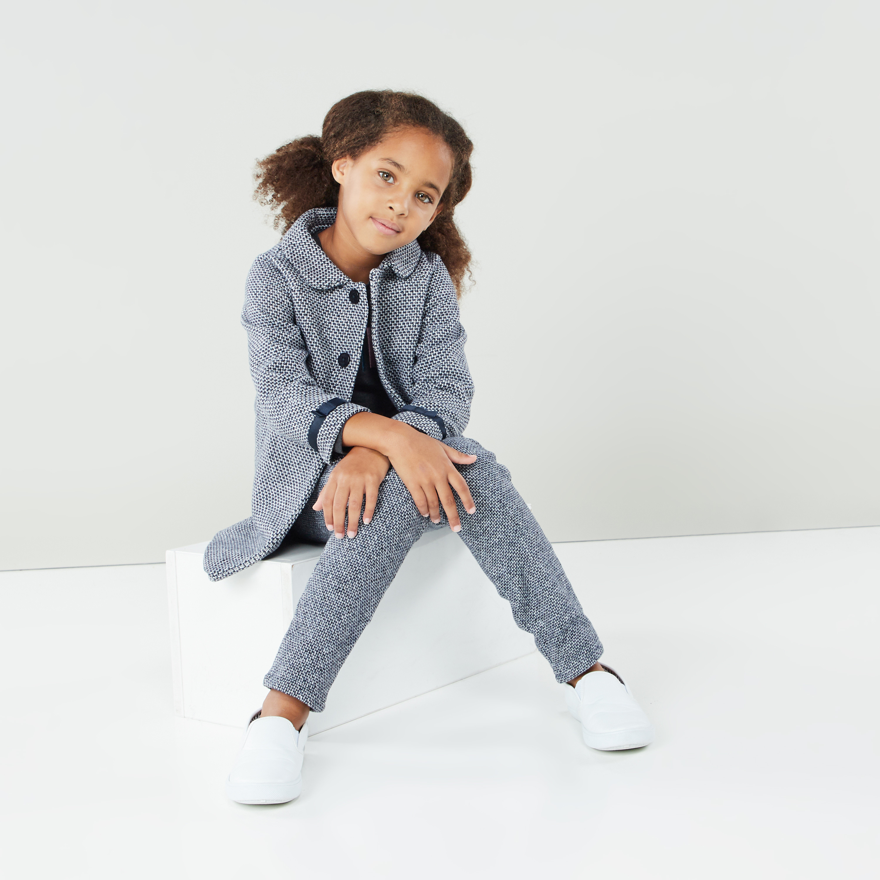 جاكيت بارزة الملمس مع أكمام طويلة وزر إغلاق من إليجو-baby-girls-clothing-jacketsandcoats-image-2