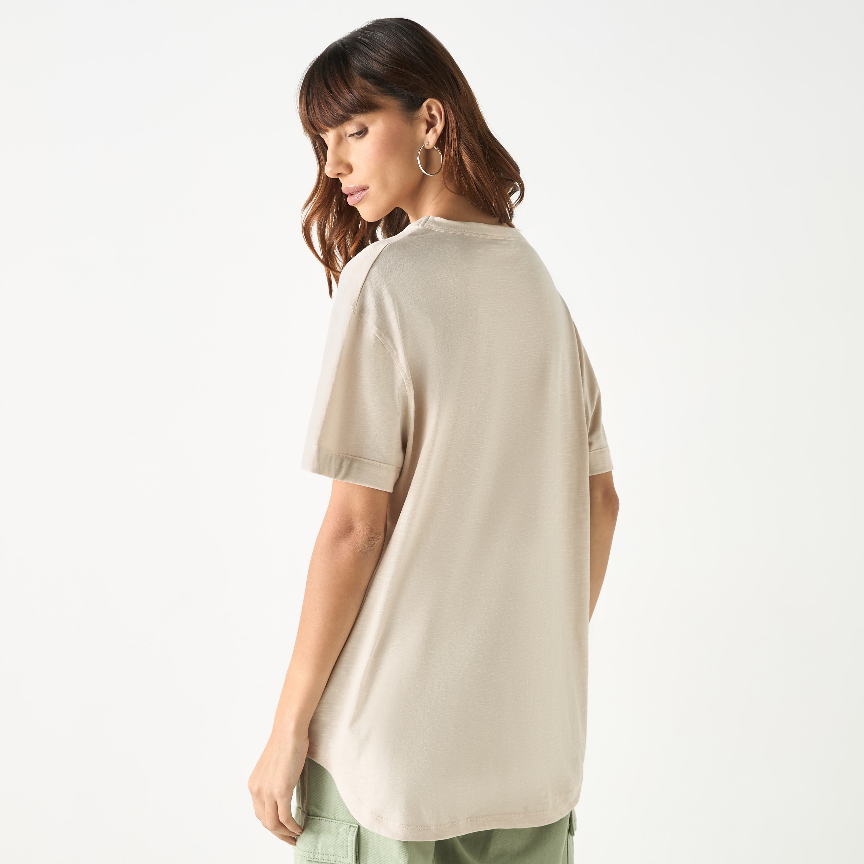 Guess Logo Embroidered Round Neck T-shirt with Short Sleeves-women-clothing-tshirts-image-4