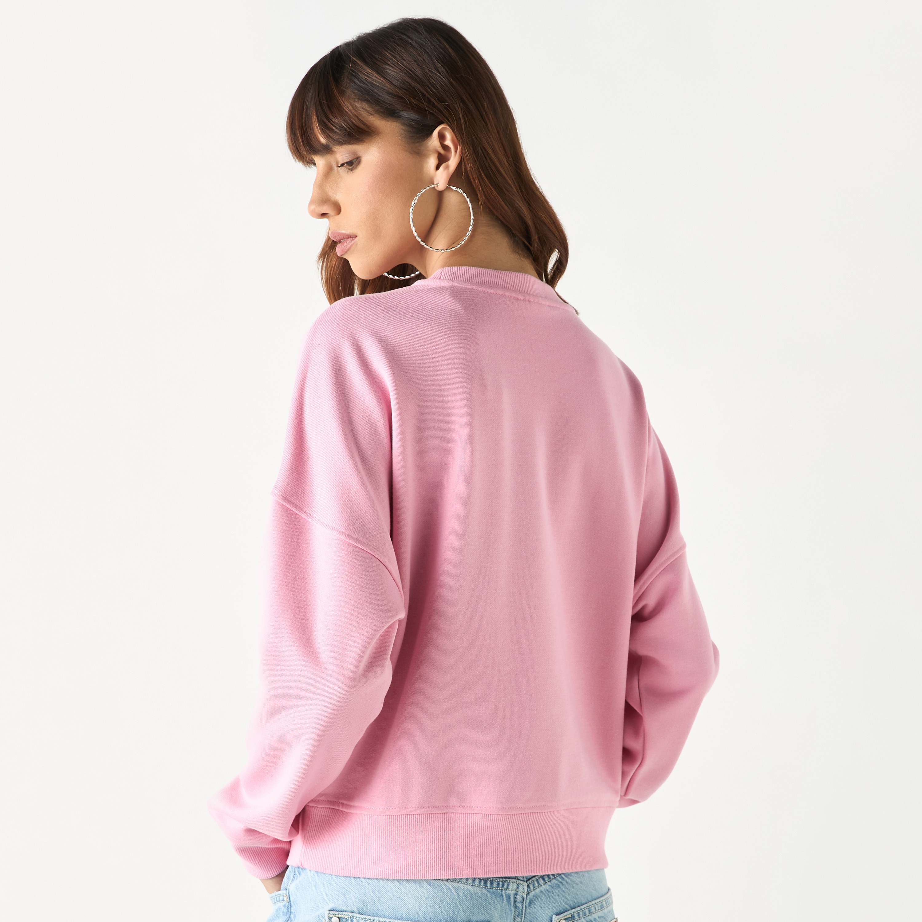 Guess Logo Embellished Sweatshirt with Long Sleeves-women-winterwear-hoodiesandsweatshirts-sweatshirts-image-3