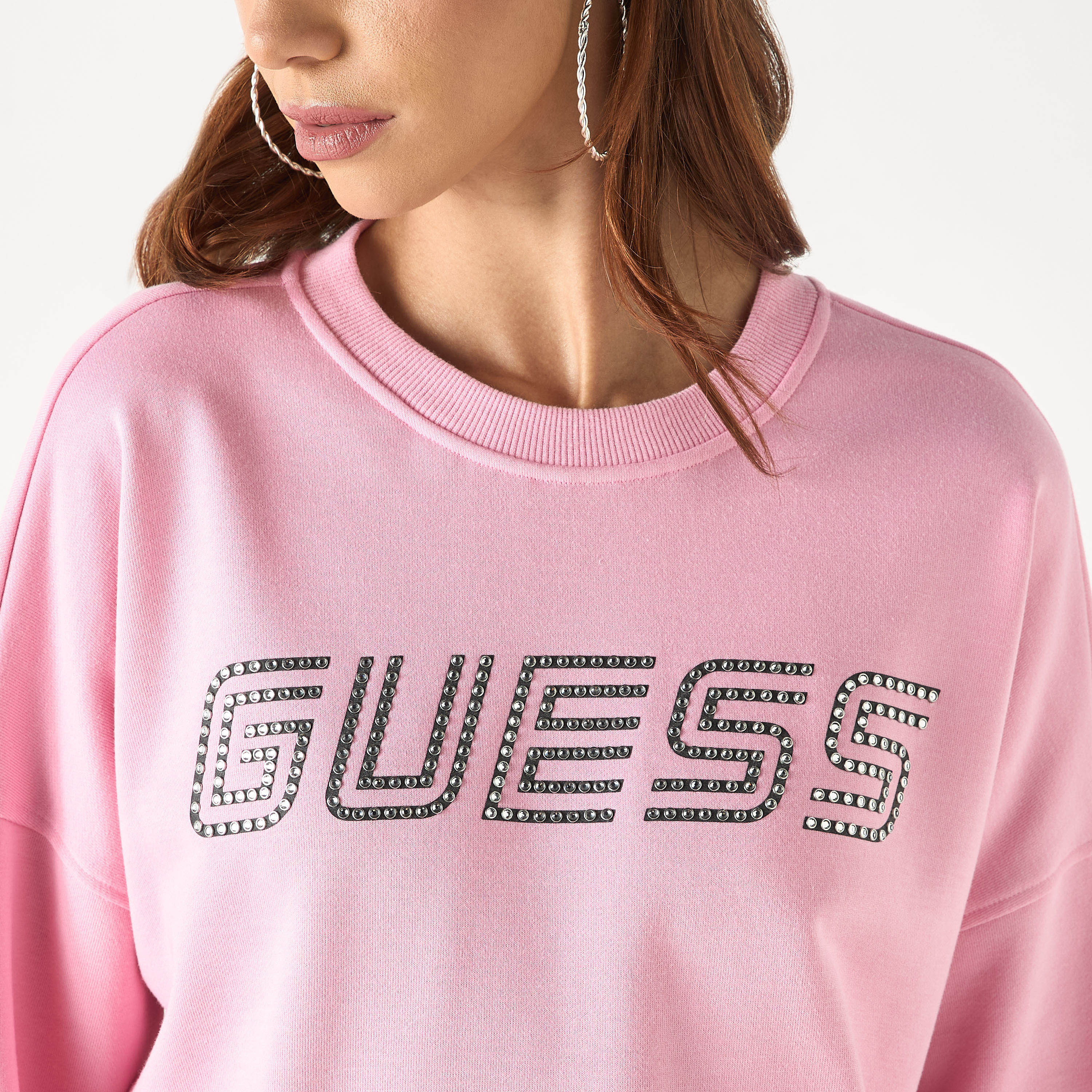 سويت شيرت بأكمام طويلة مزيّن بشعار من جيس-women-winterwear-hoodiesandsweatshirts-sweatshirts-image-4